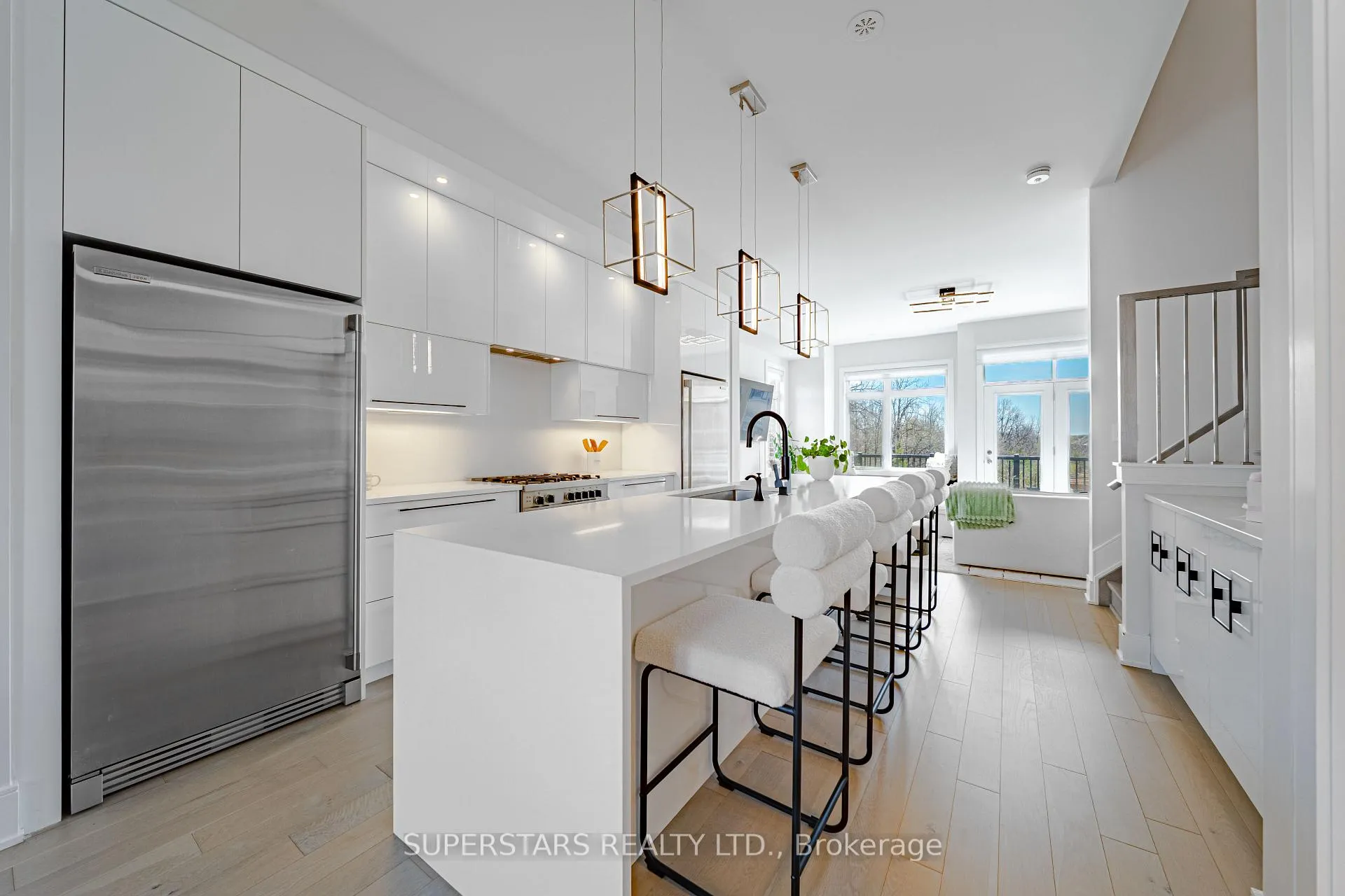 Photo 10 of 147 Lebovic Campus Drive, Vaughan, Patterson — HOMEH