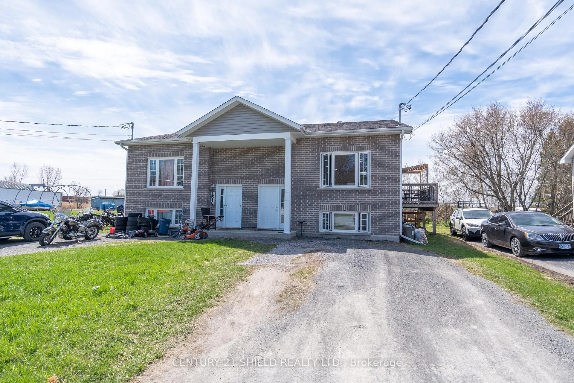 Photo 2 of 1520 Gerald Street, Cornwall — HOMEH