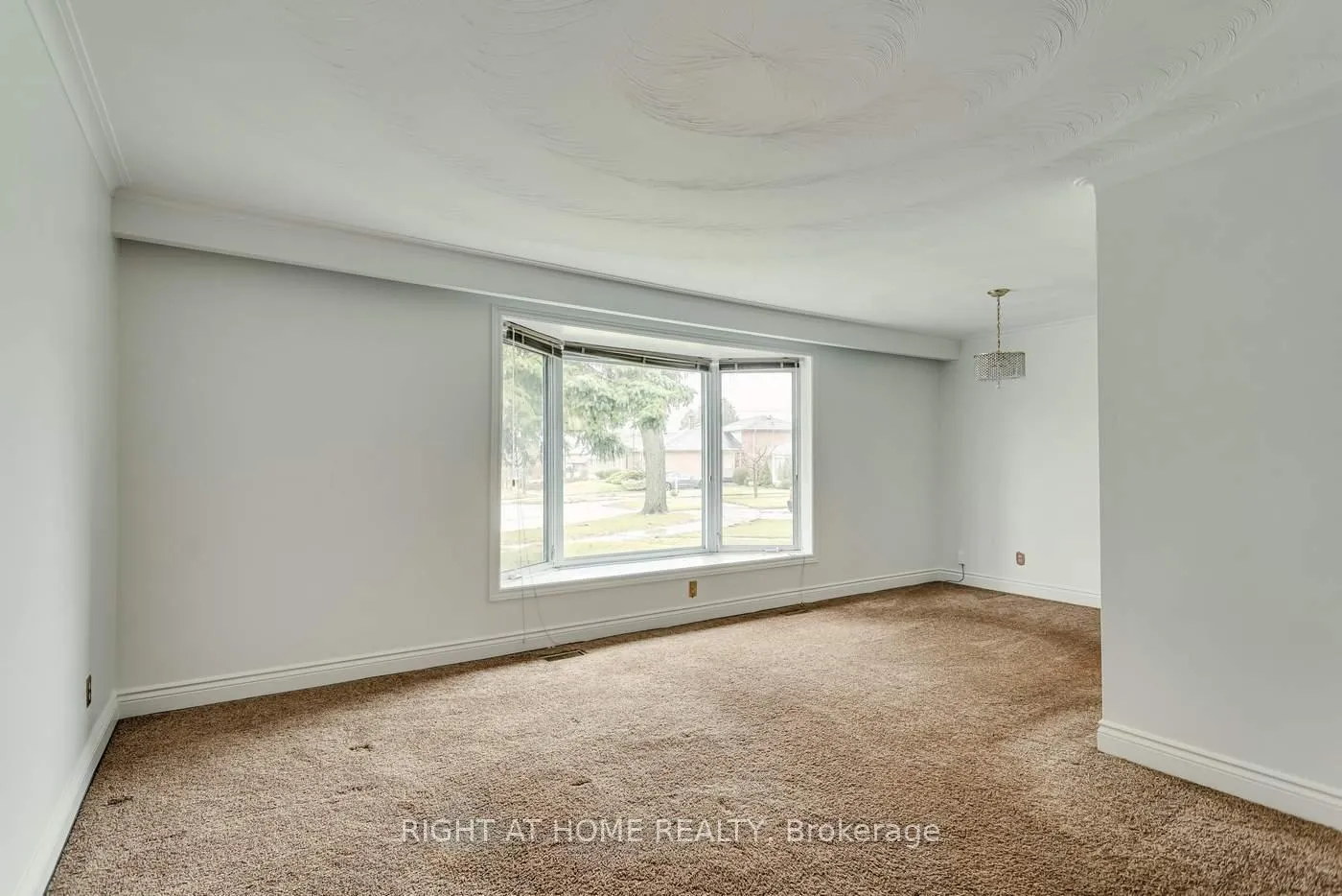 Photo 5 of 22 Sheva Court, Scarborough, Kennedy Park — HOMEH
