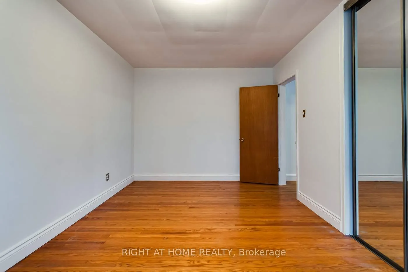 Photo 19 of 22 Sheva Court, Scarborough, Kennedy Park — HOMEH