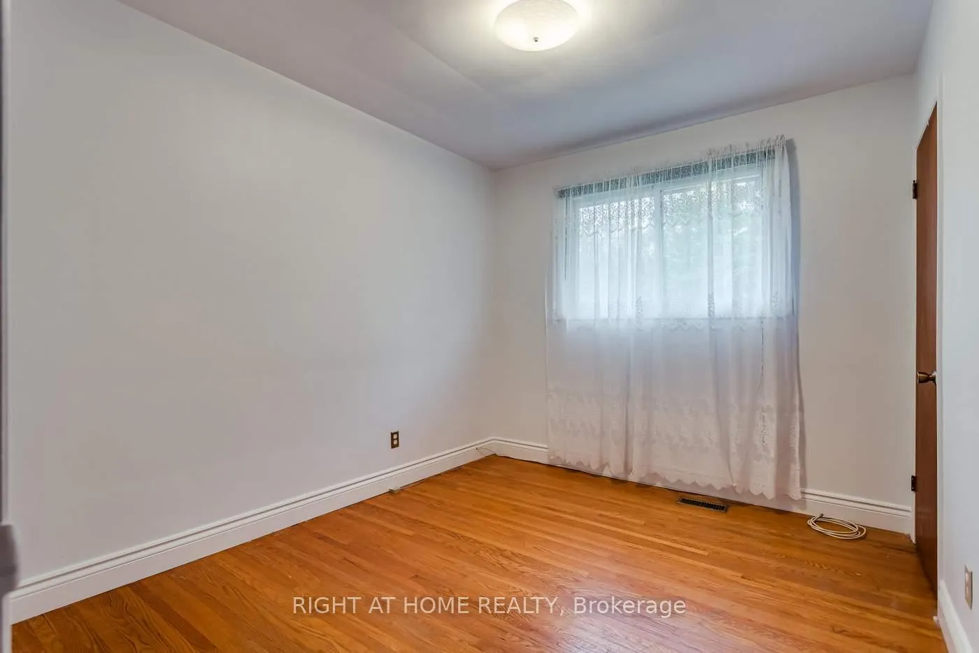 Photo 20 of 22 Sheva Court, Scarborough, Kennedy Park — HOMEH