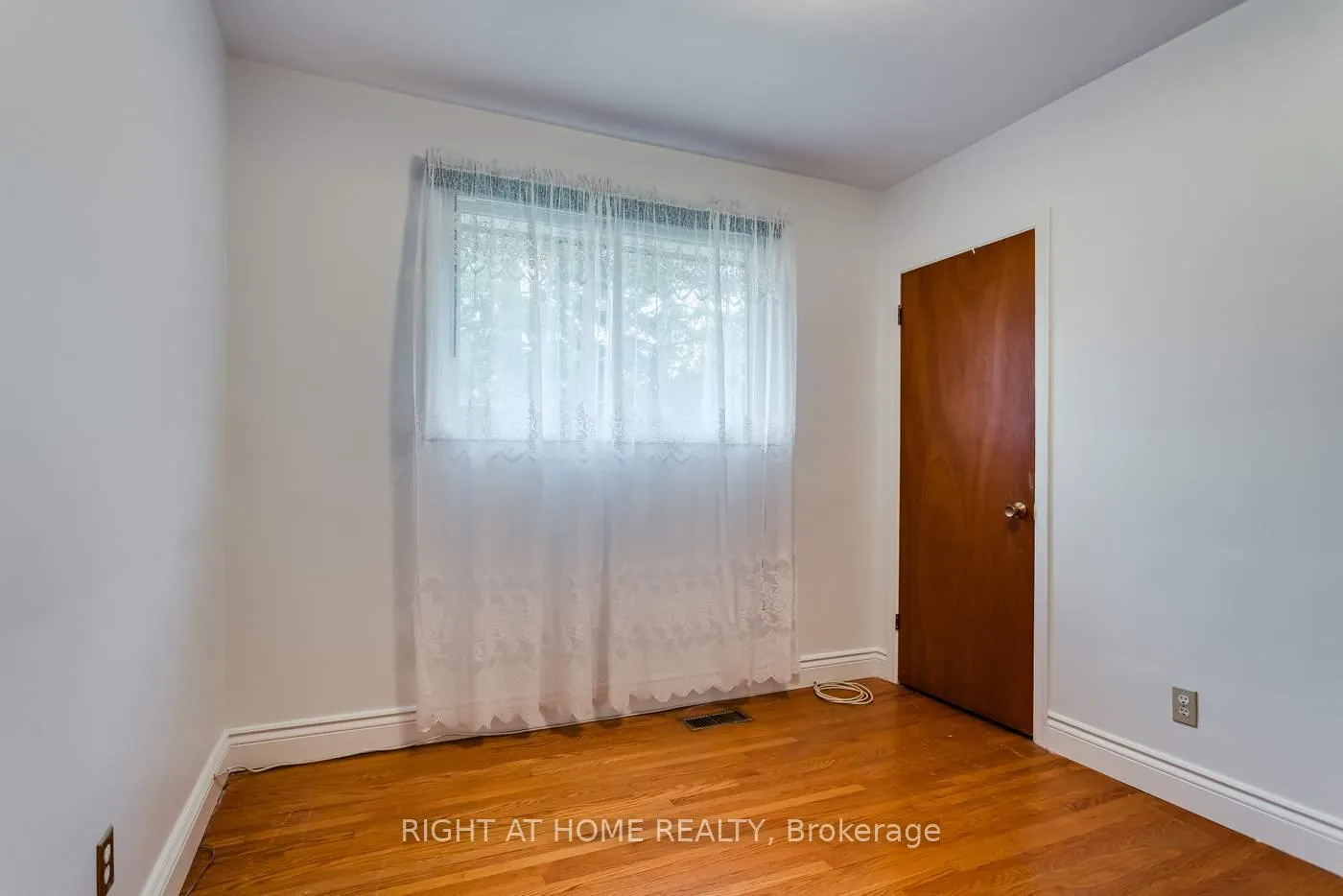 Photo 21 of 22 Sheva Court, Scarborough, Kennedy Park — HOMEH