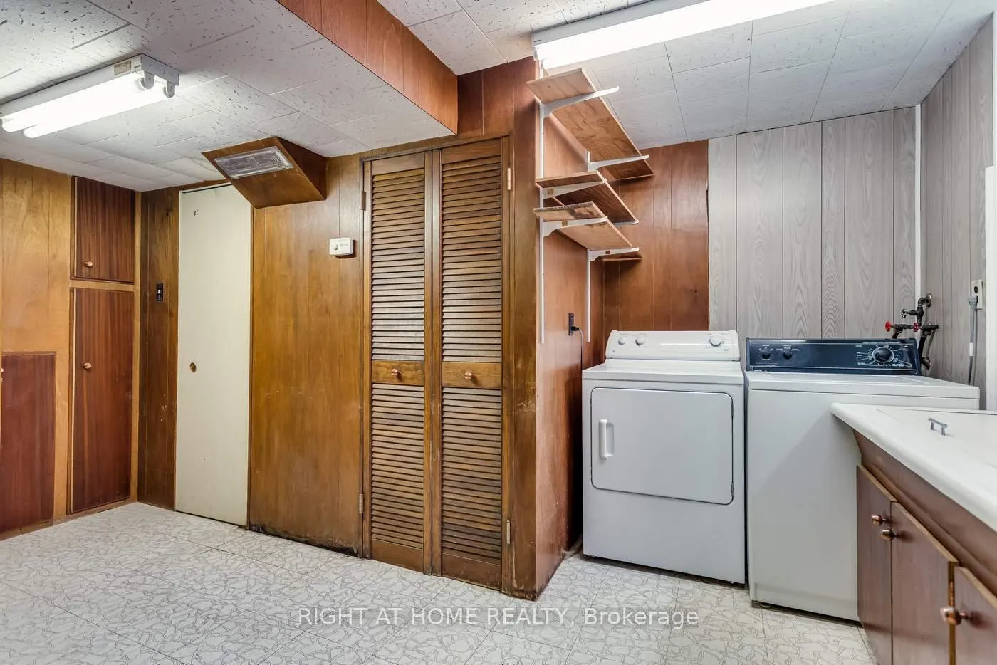 Photo 31 of 22 Sheva Court, Scarborough, Kennedy Park — HOMEH