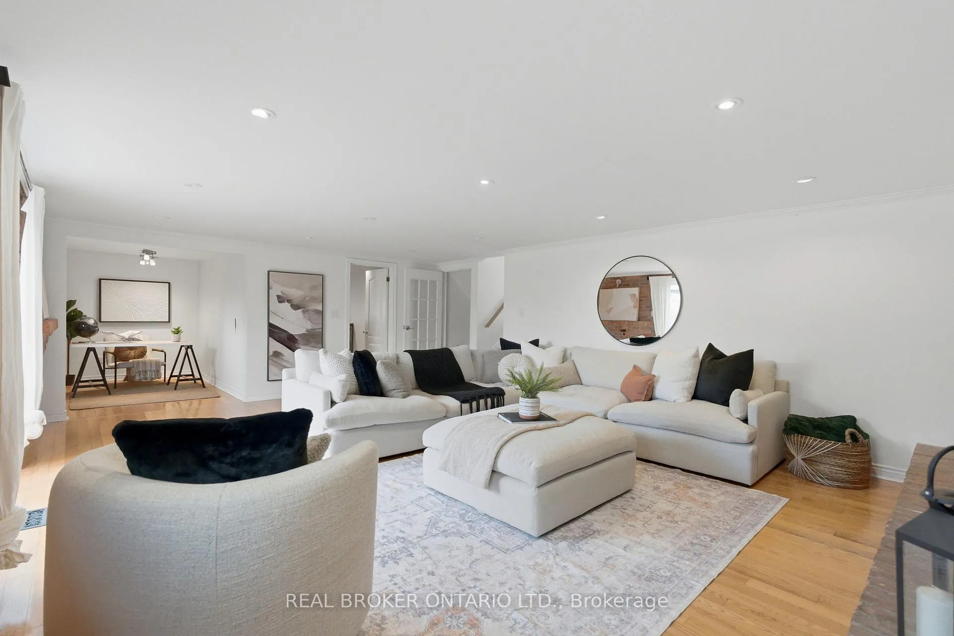 Photo 30 of 29 Melissa Crescent, Hamilton, Waterdown — HOMEH