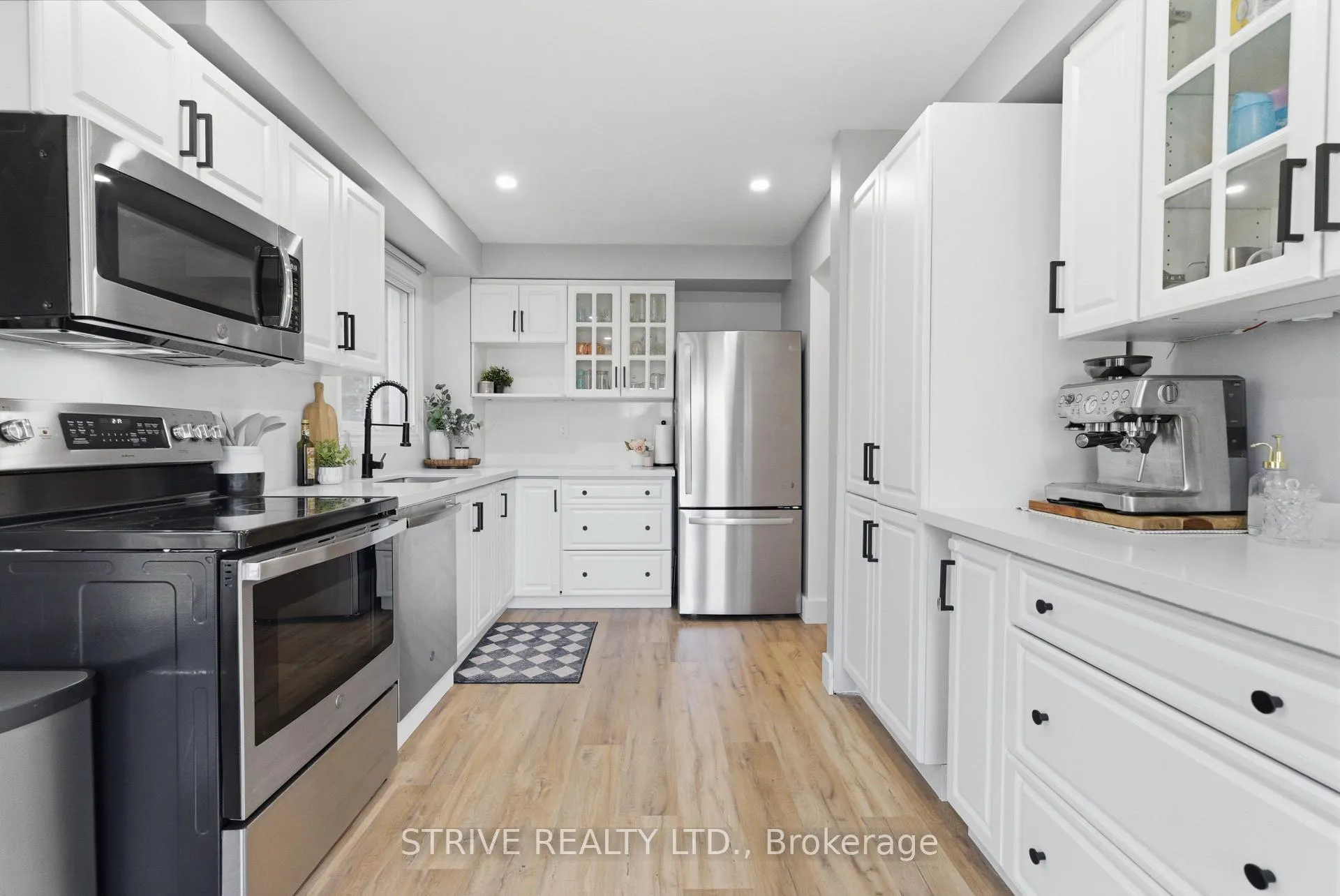 Photo 19 of 62 Windham Crescent, Clarington, Courtice — HOMEH