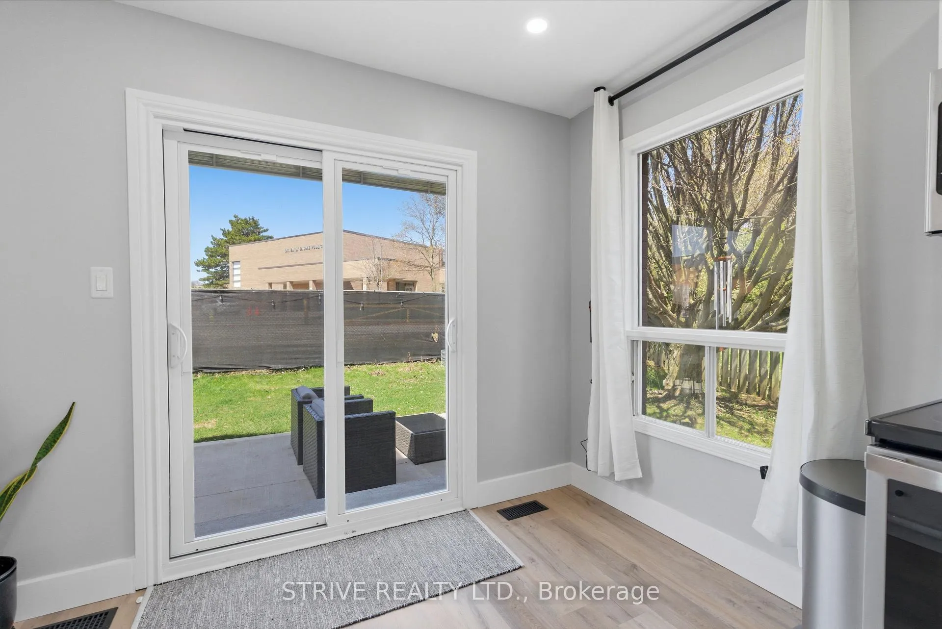 Photo 21 of 62 Windham Crescent, Clarington, Courtice — HOMEH