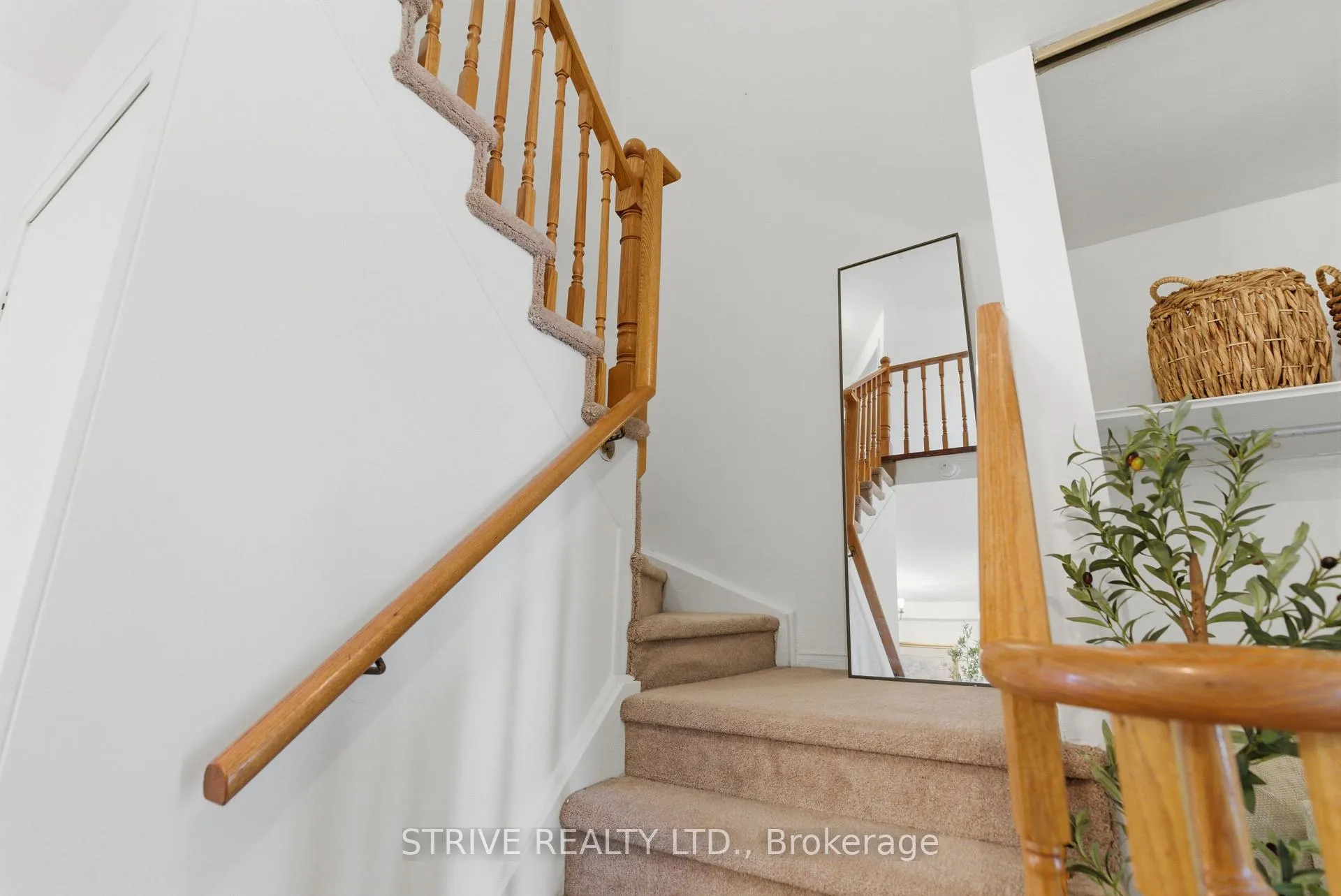 Photo 22 of 62 Windham Crescent, Clarington, Courtice — HOMEH