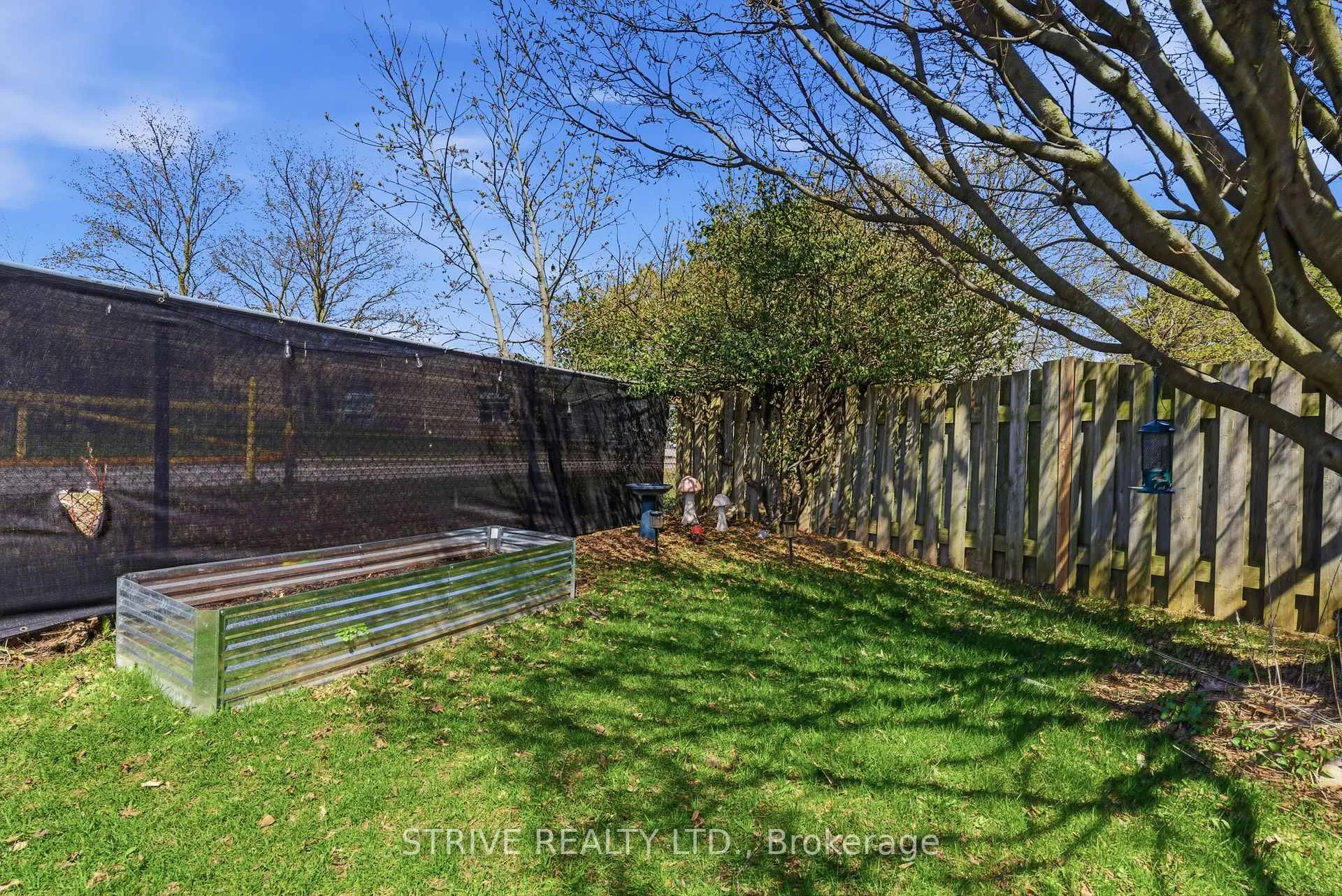 Photo 37 of 62 Windham Crescent, Clarington, Courtice — HOMEH