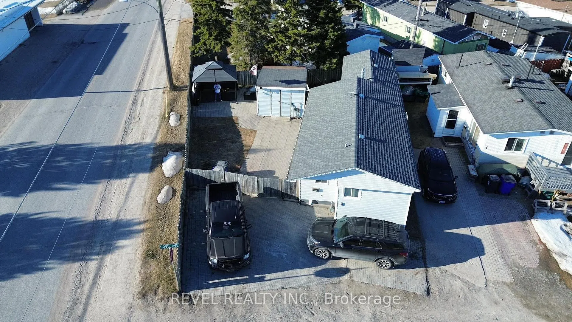 Photo 29 of 2 Rovie Avenue, Timmins, TS - Trailer Parks — HOMEH