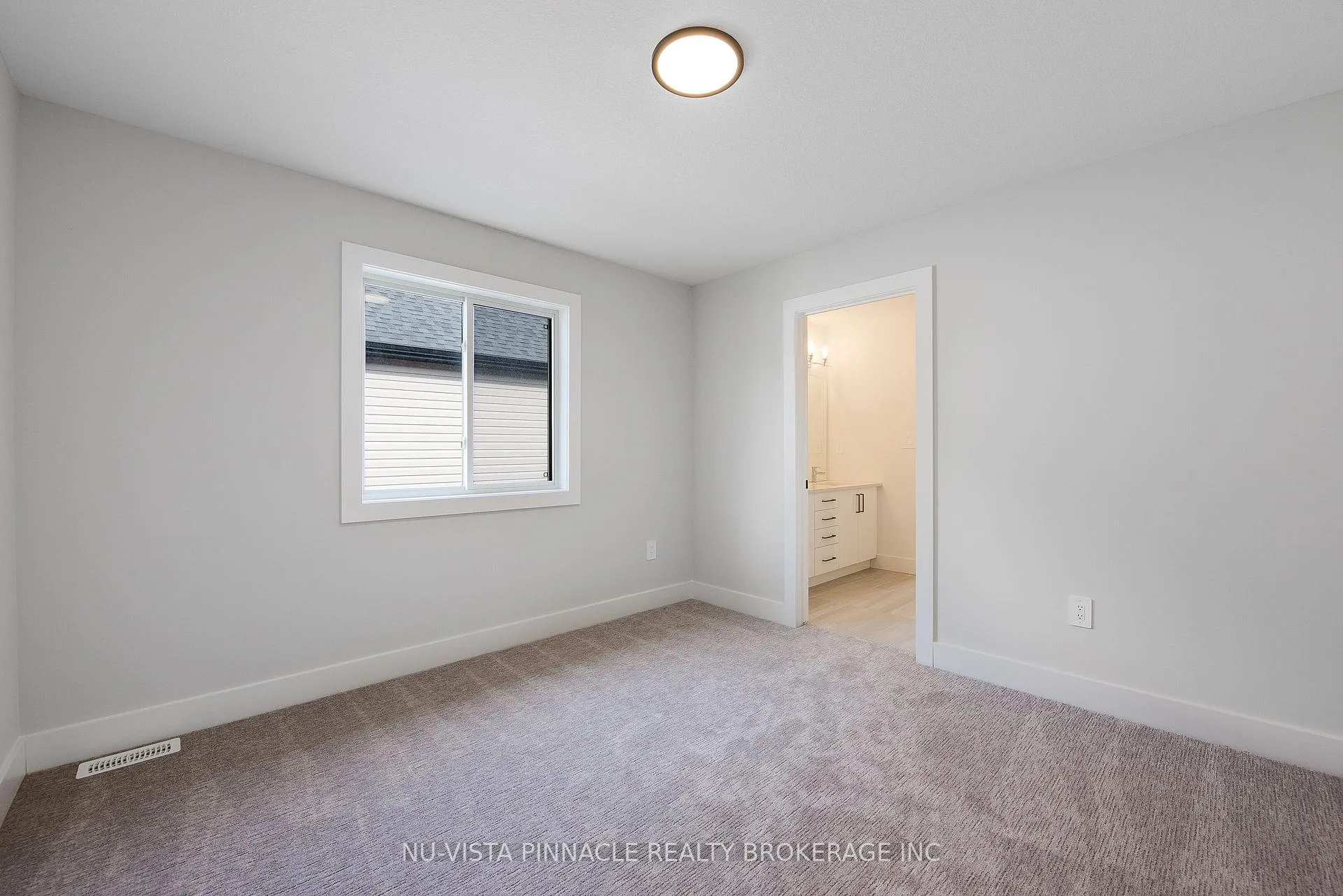 Photo 10 of 1689 Brayford Avenue, London, South K — HOMEH