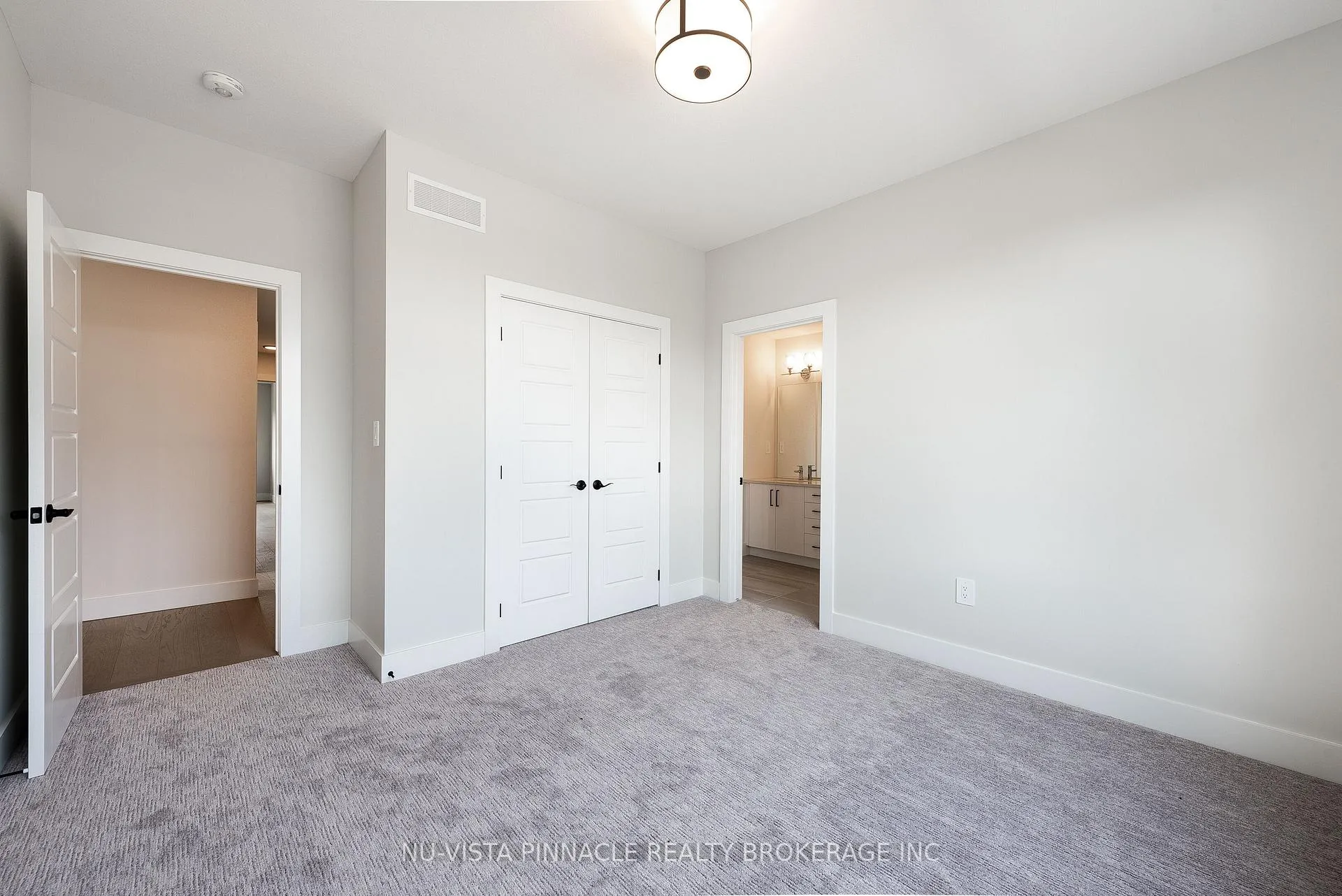 Photo 14 of 1689 Brayford Avenue, London, South K — HOMEH