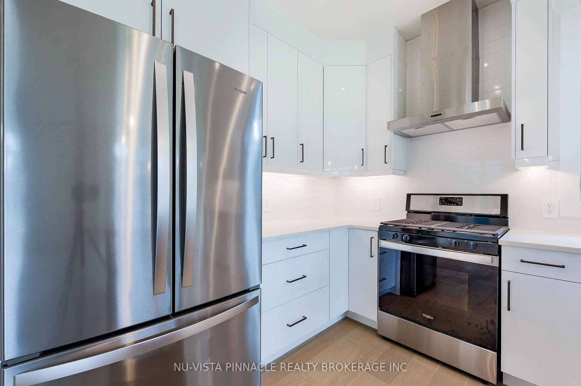 Photo 19 of 1689 Brayford Avenue, London, South K — HOMEH