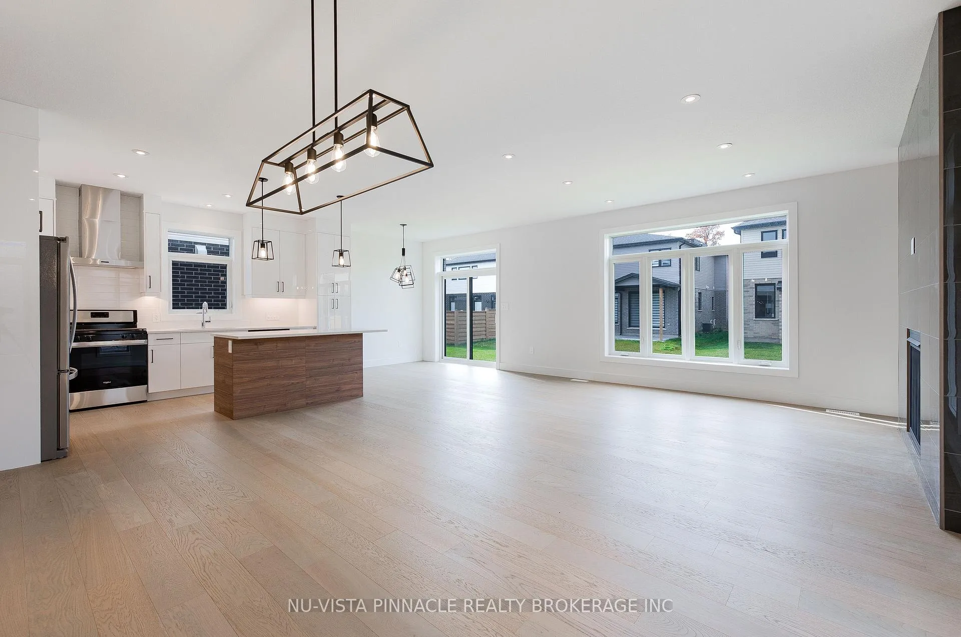 Photo 26 of 1689 Brayford Avenue, London, South K — HOMEH