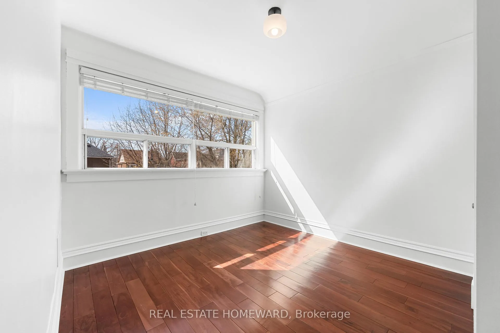 Photo 15 of 93 Newmarket Avenue, Toronto, East End-Danforth — HOMEH