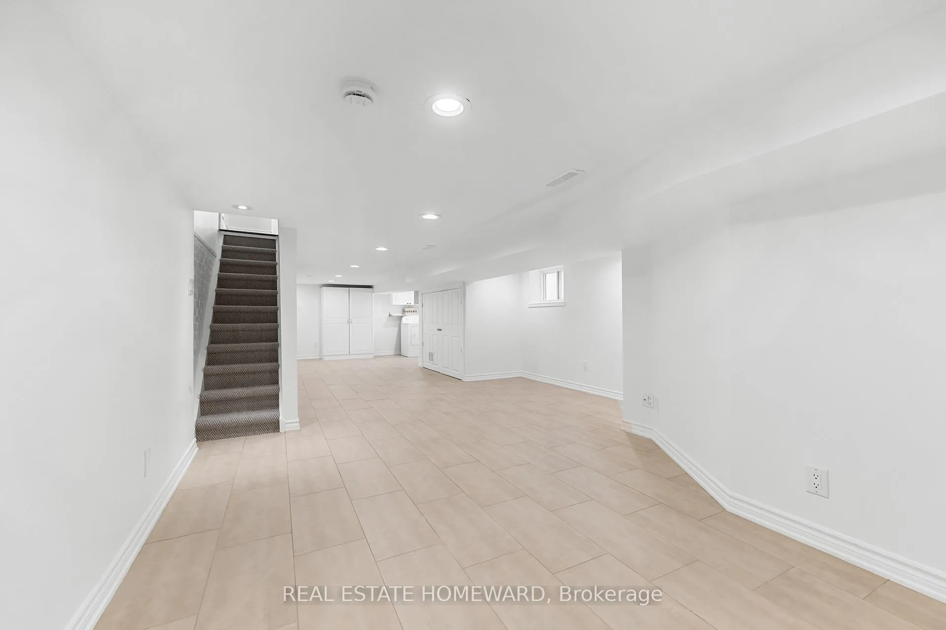 Photo 21 of 93 Newmarket Avenue, Toronto, East End-Danforth — HOMEH