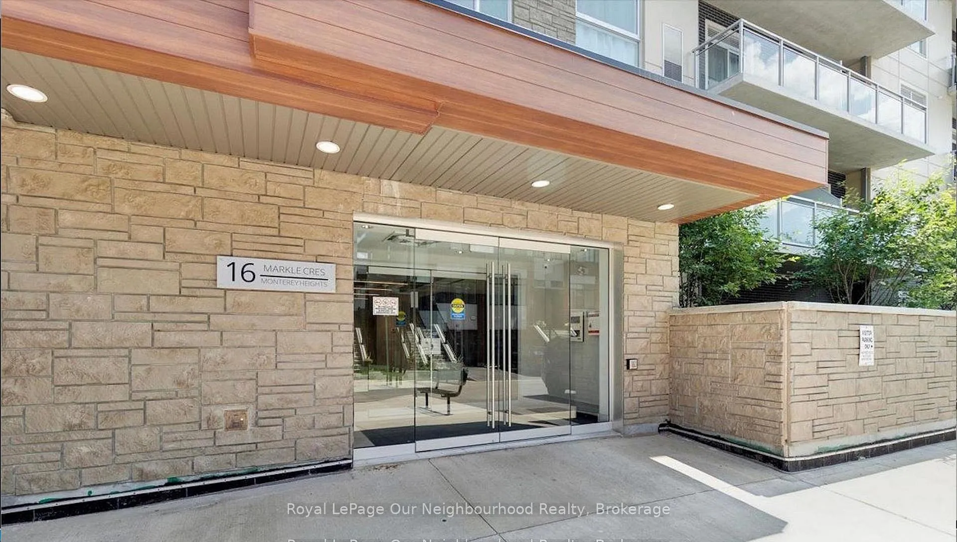 Photo 4 of Unit 316, 16 Markle Crescent, Hamilton, Ancaster — HOMEH