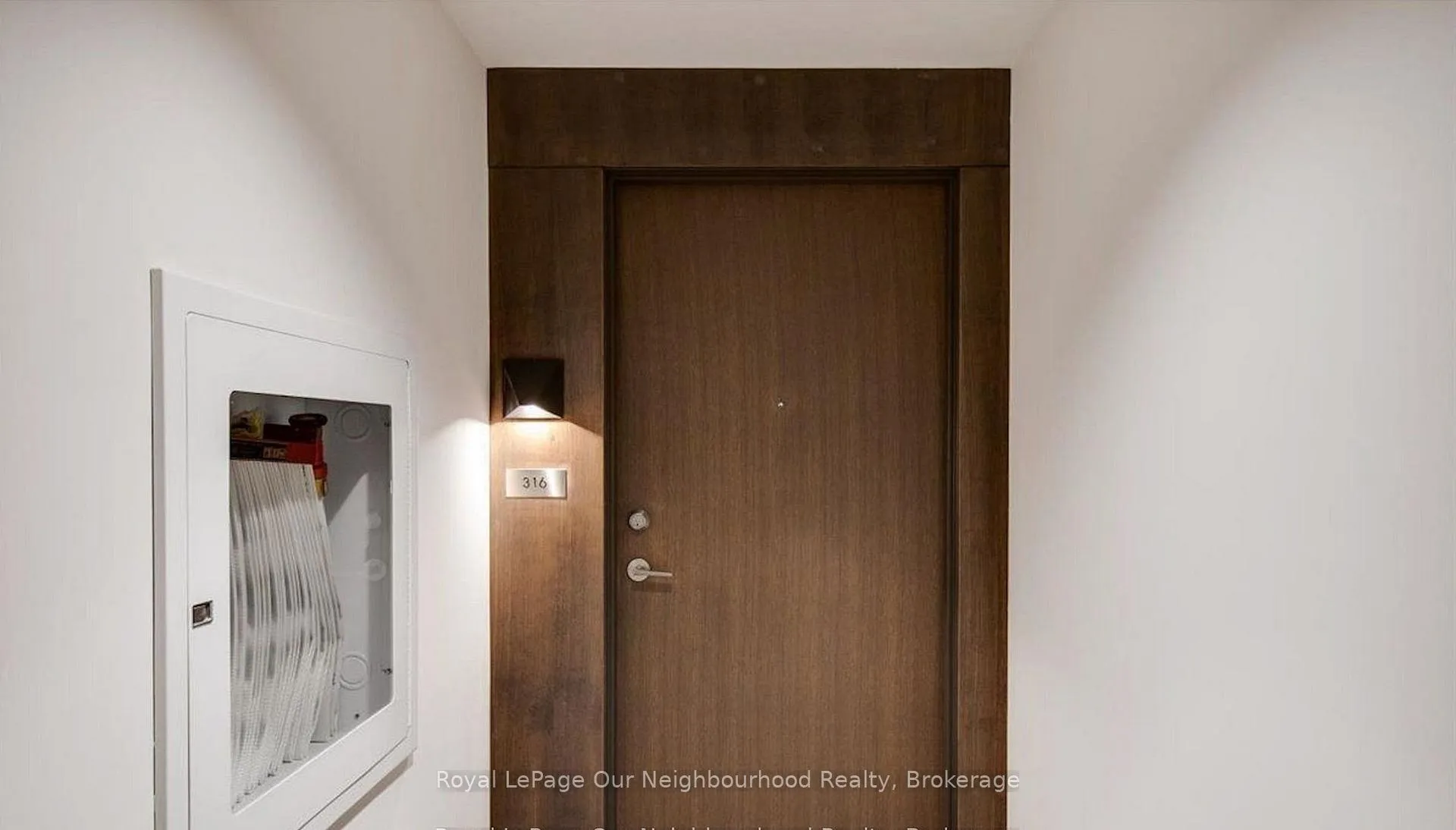 Photo 8 of Unit 316, 16 Markle Crescent, Hamilton, Ancaster — HOMEH