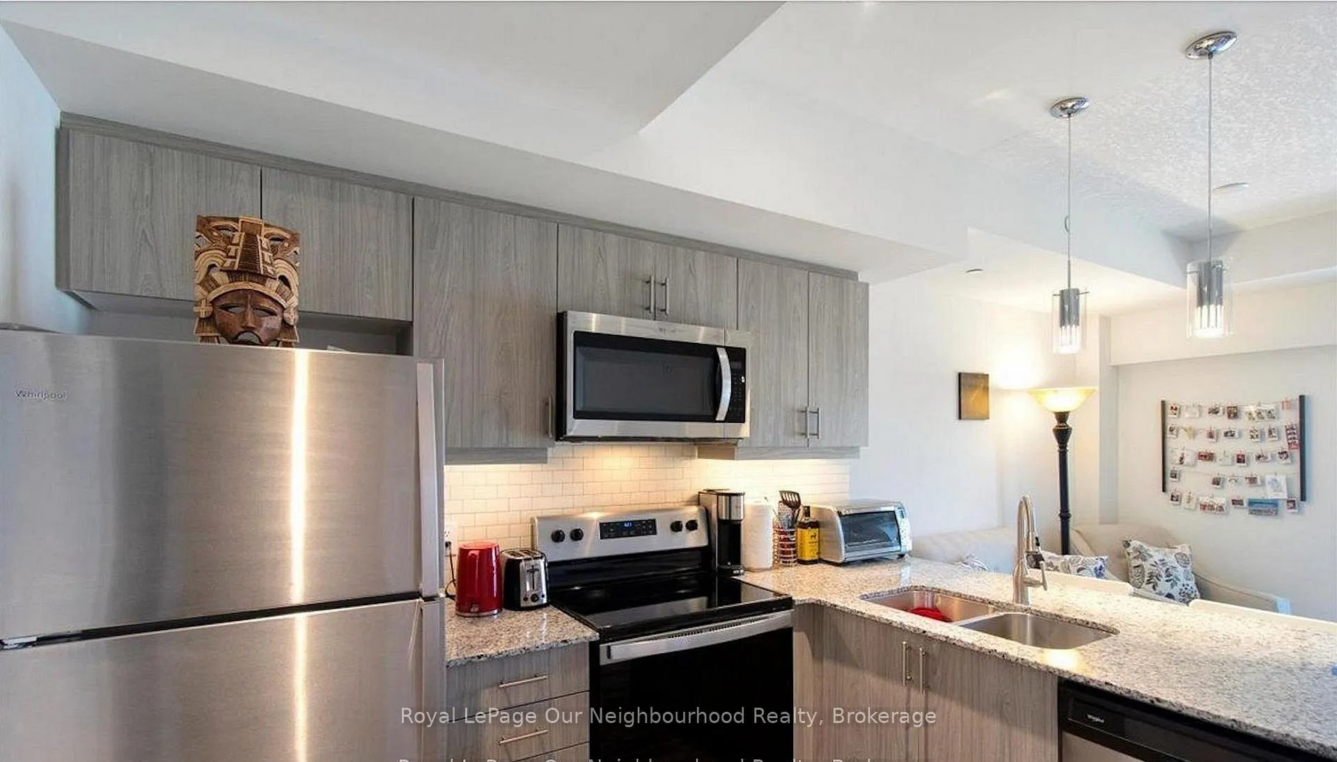 Photo 13 of Unit 316, 16 Markle Crescent, Hamilton, Ancaster — HOMEH