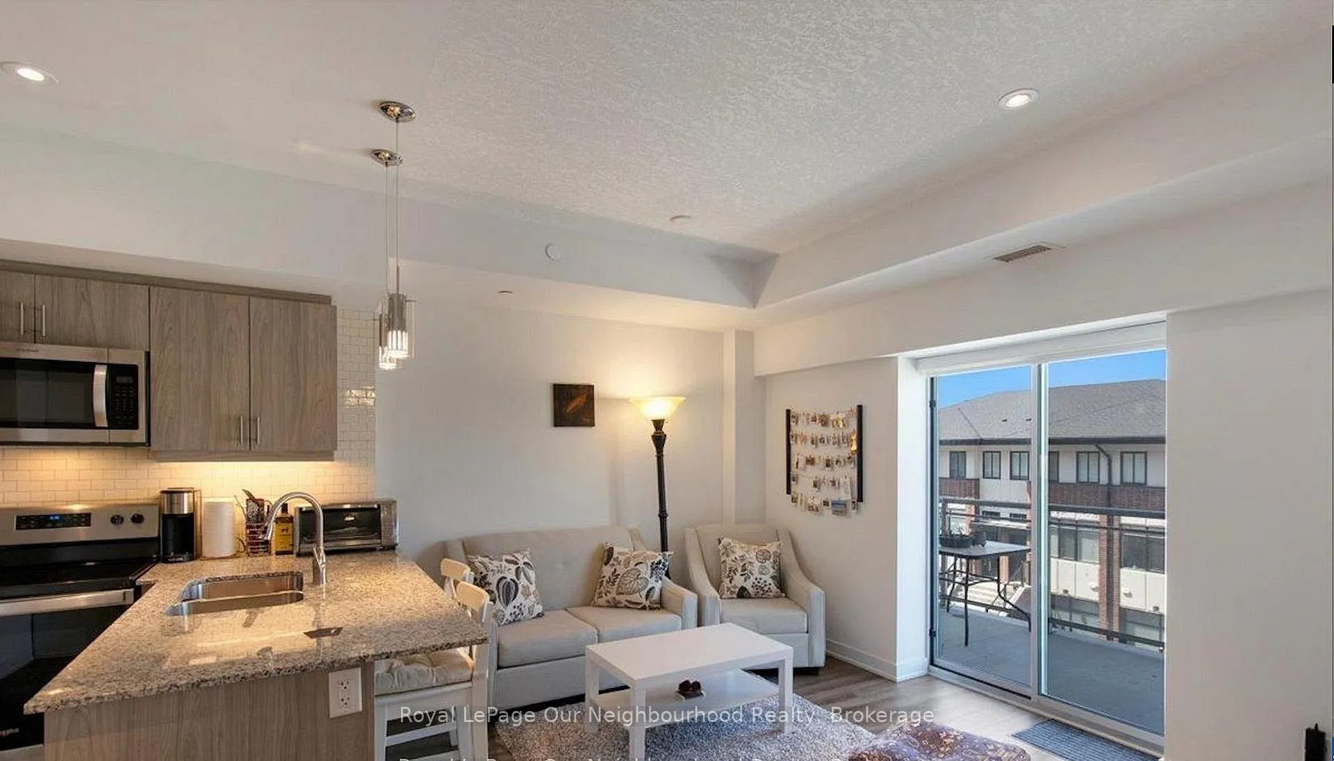 Photo 14 of Unit 316, 16 Markle Crescent, Hamilton, Ancaster — HOMEH