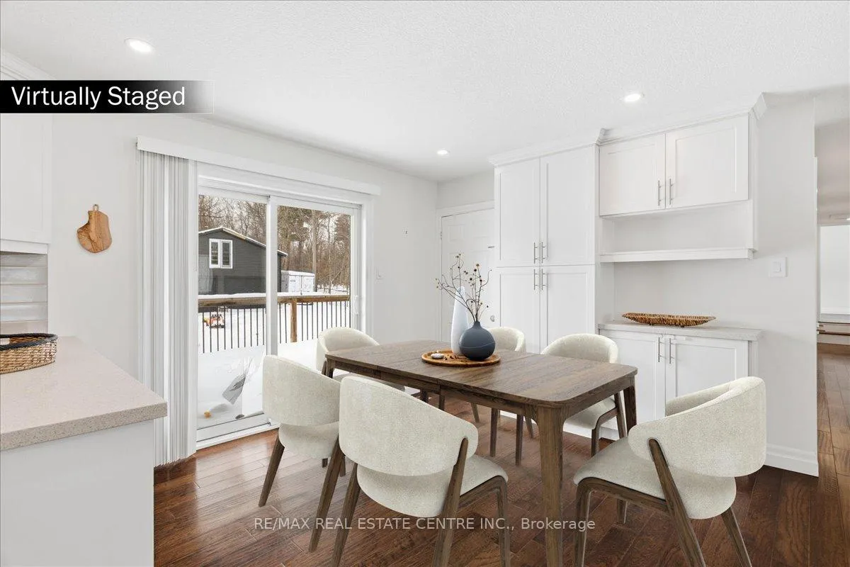 Photo 5 of 431 Second Road E, Hamilton, Stoney Creek — HOMEH