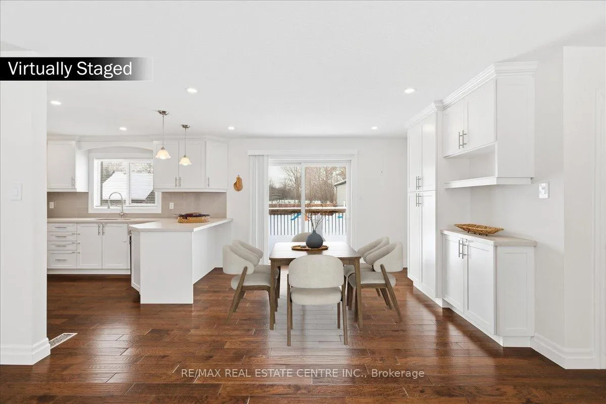 Photo 8 of 431 Second Road E, Hamilton, Stoney Creek — HOMEH