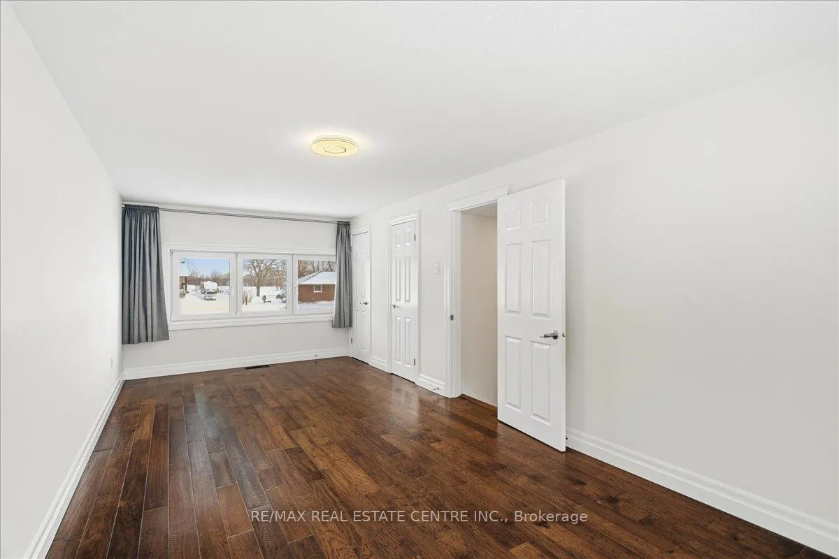 Photo 24 of 431 Second Road E, Hamilton, Stoney Creek — HOMEH