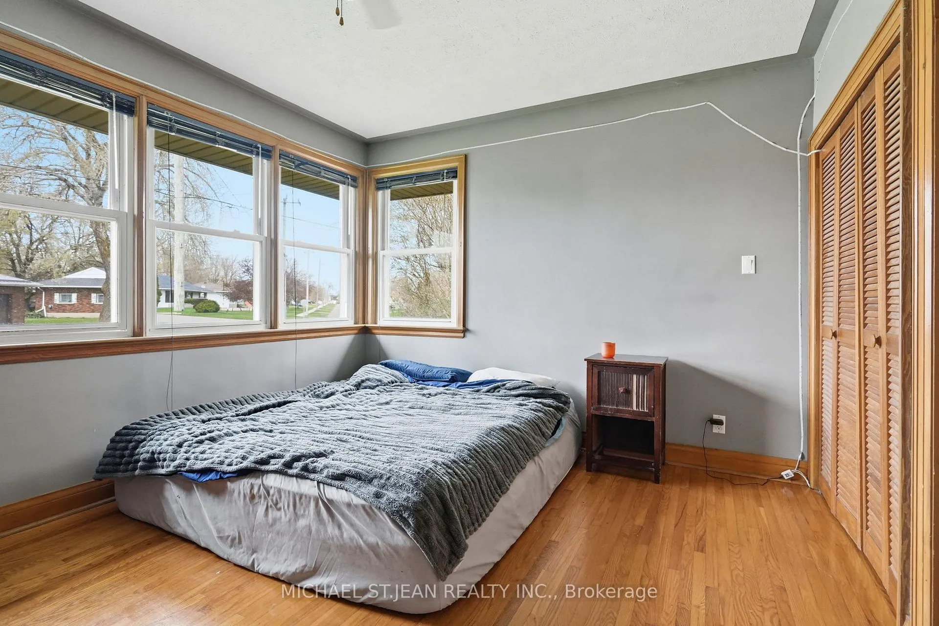 Photo 15 of 12 Parkview Road, Haldimand — HOMEH