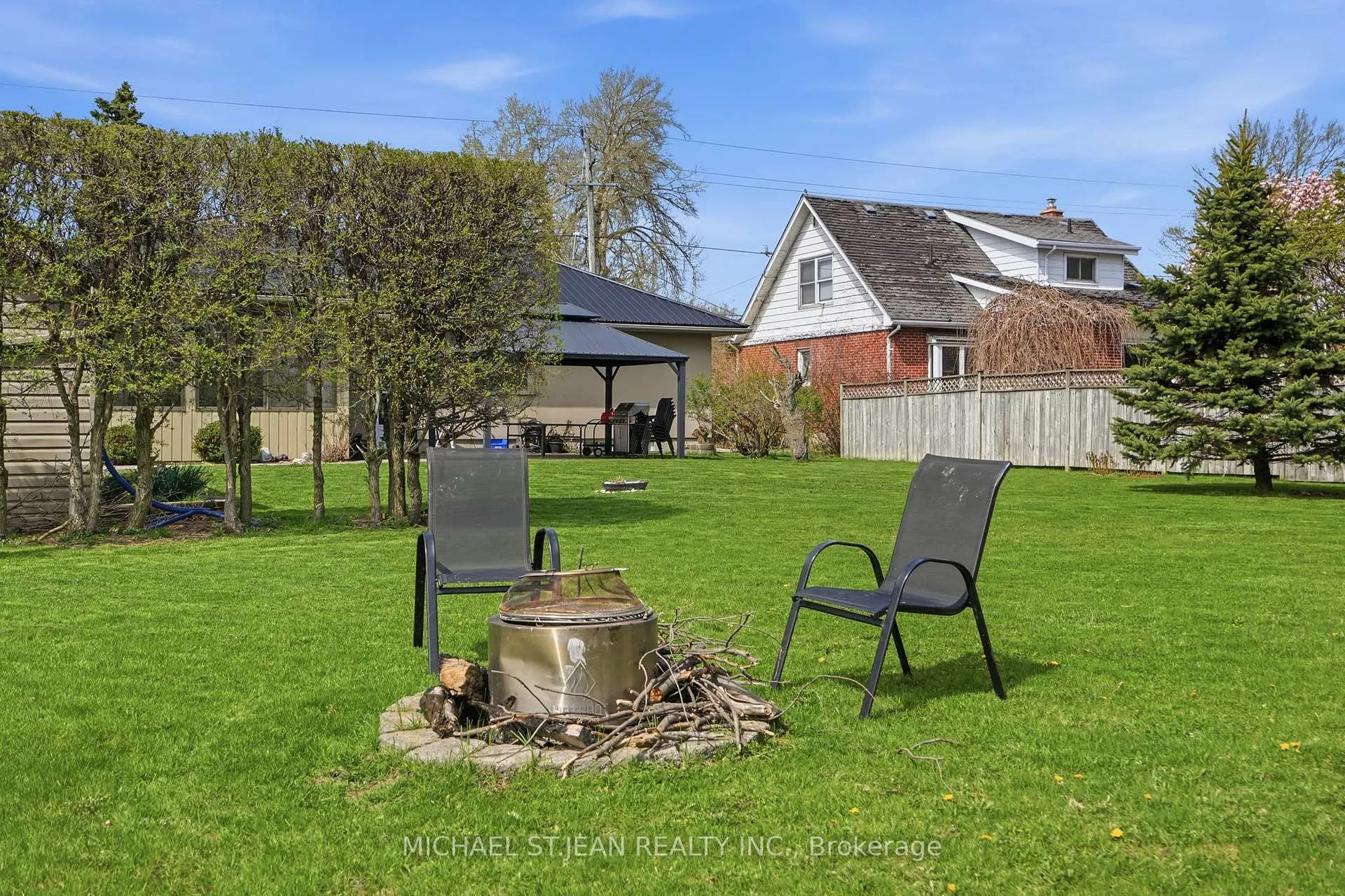 Photo 37 of 12 Parkview Road, Haldimand — HOMEH
