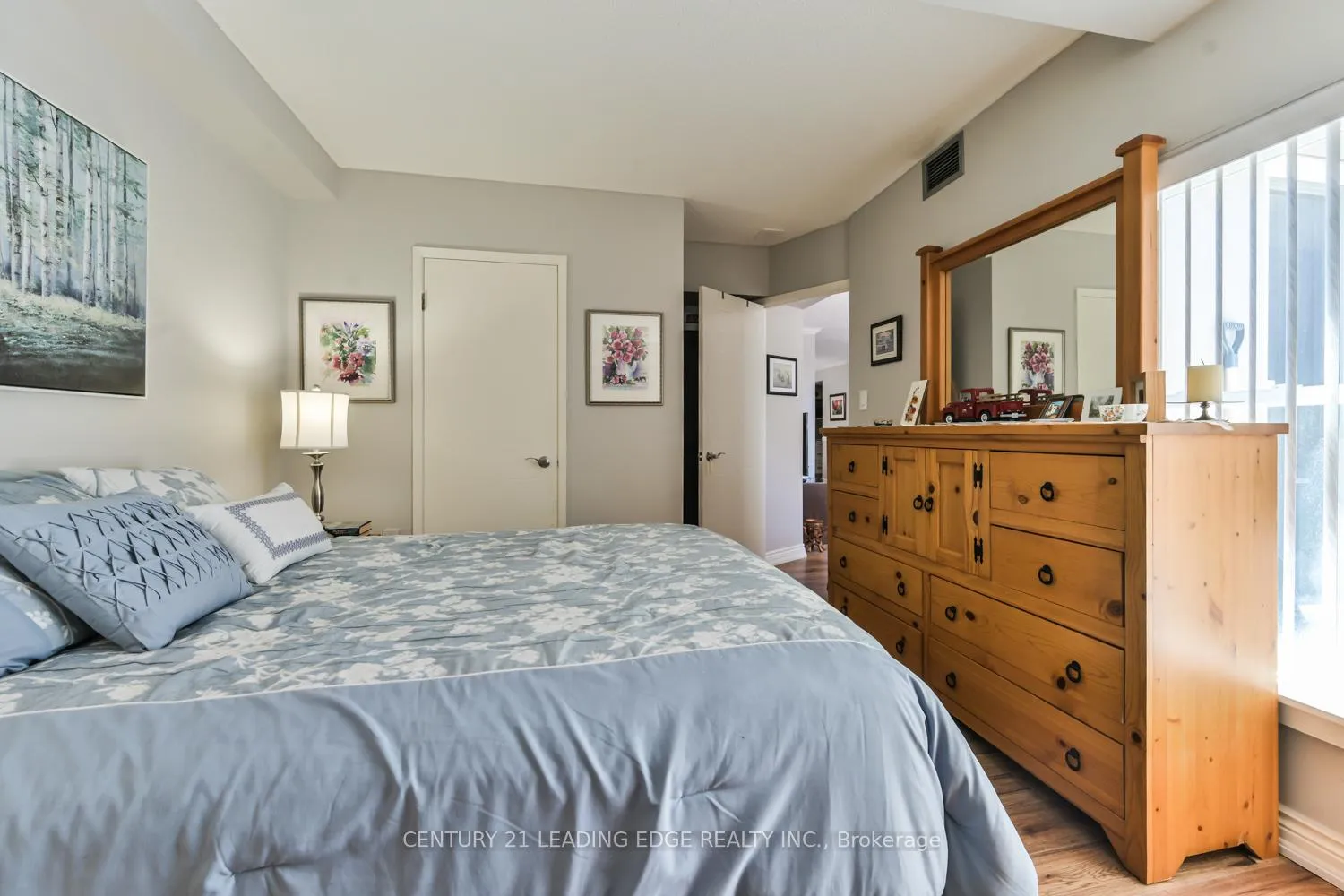 Photo 22 of Unit PH13, 100 Anna Russell Way, Markham, Unionville — HOMEH