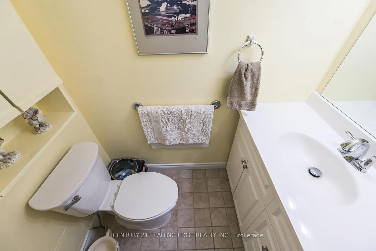 Photo 23 of Unit PH13, 100 Anna Russell Way, Markham, Unionville — HOMEH