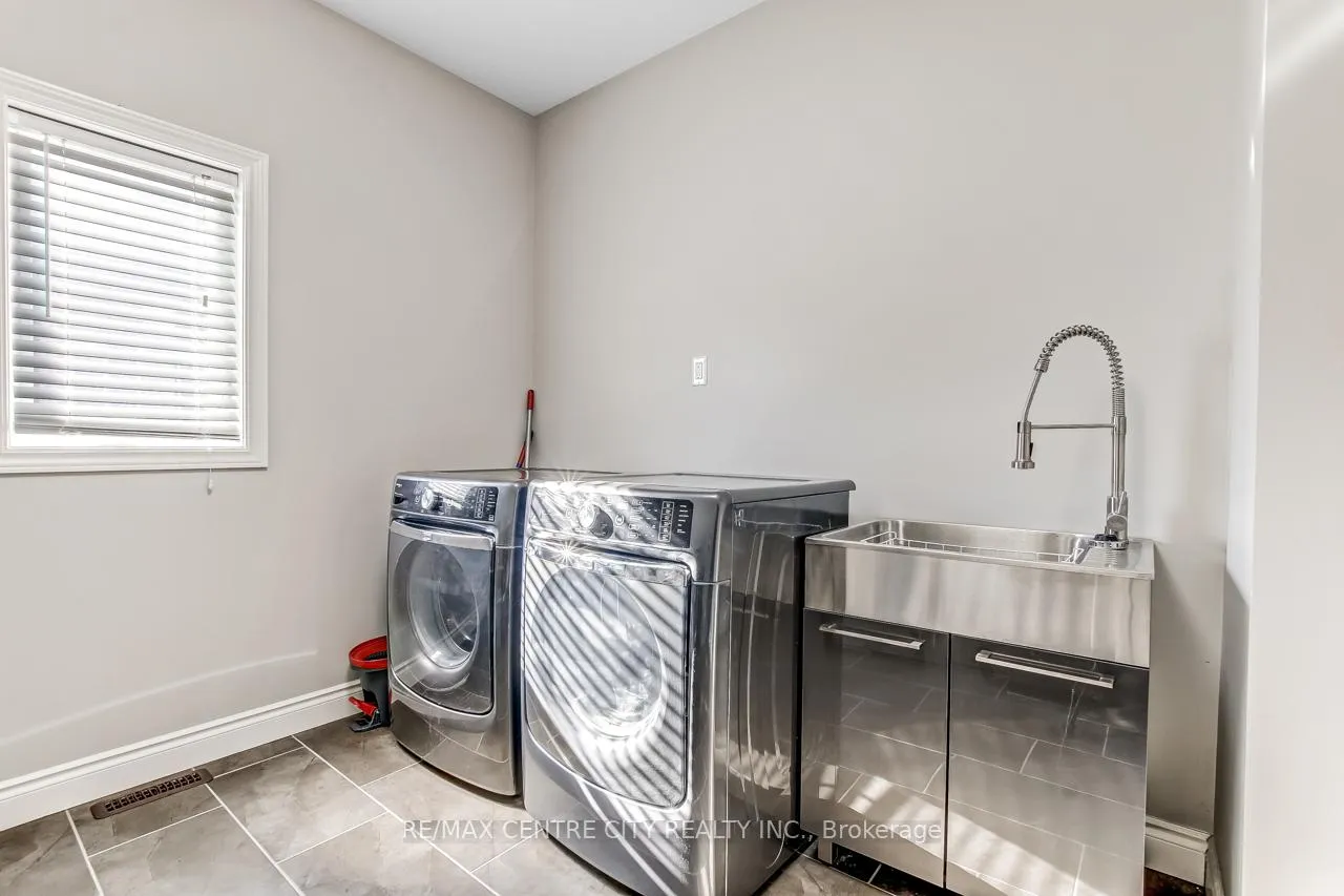 Photo 14 of 12 Pebble Beach Court, St. Thomas — HOMEH