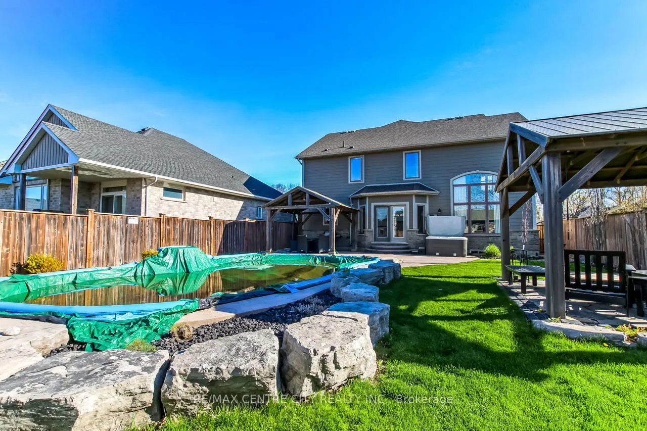 Photo 33 of 12 Pebble Beach Court, St. Thomas — HOMEH
