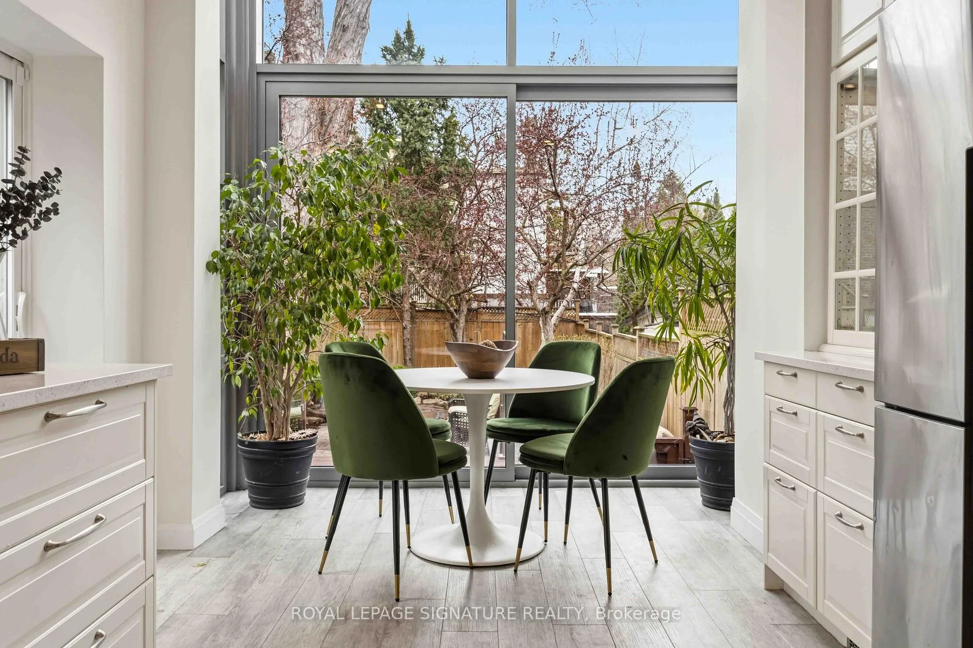 Photo 12 of 31 Hampton Avenue, Toronto, North Riverdale — HOMEH