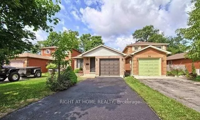Photo 2 of 56 Ferguson Drive, Barrie, Northwest — HOMEH