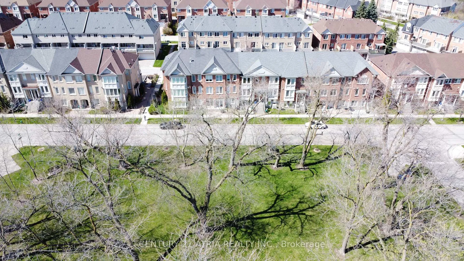Photo 4 of 158 Galleria Parkway, Markham, Commerce Valley — HOMEH