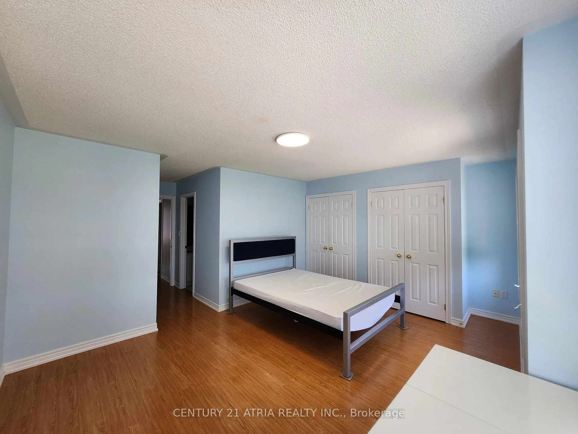 Photo 5 of 158 Galleria Parkway, Markham, Commerce Valley — HOMEH