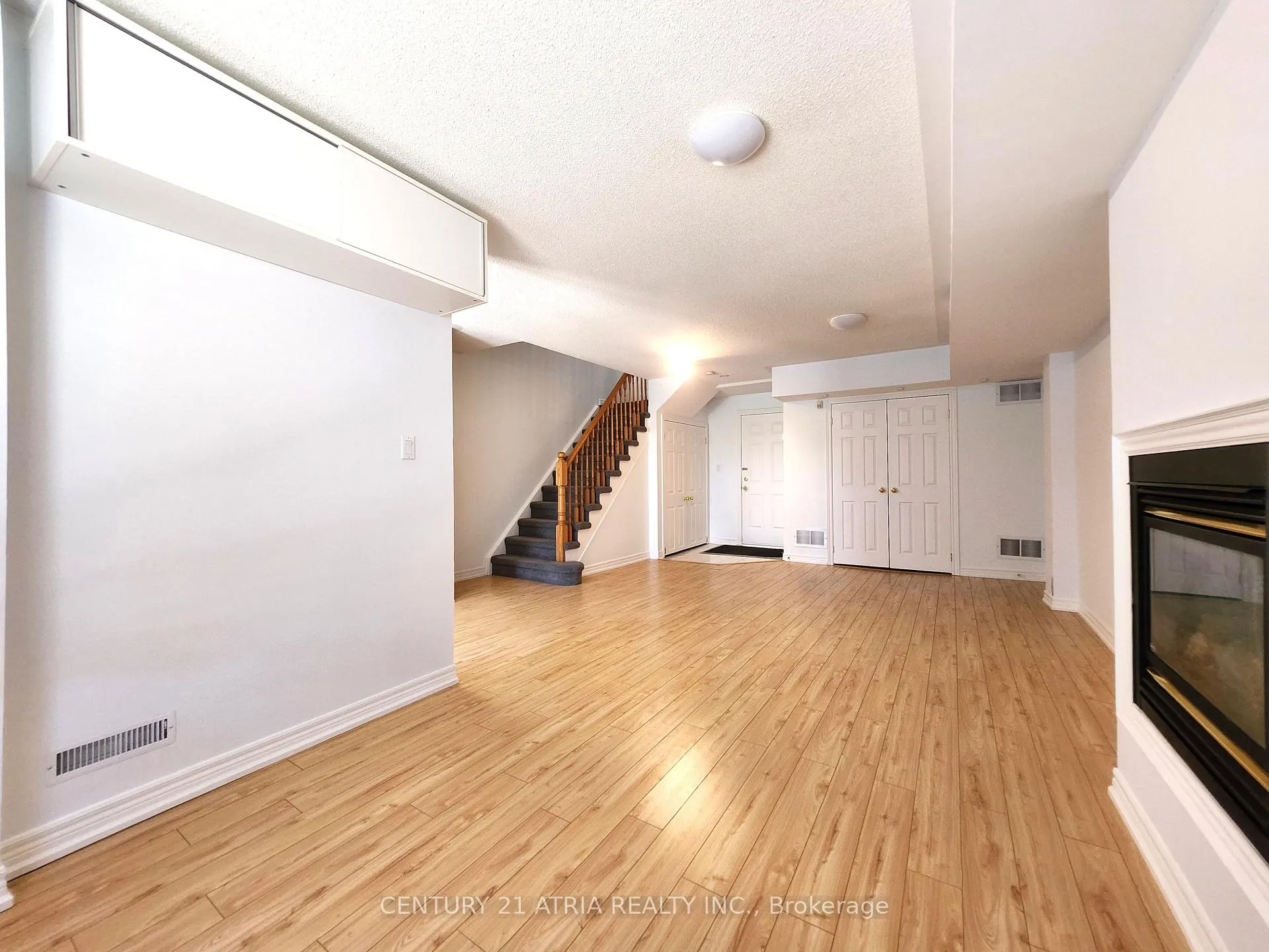 Photo 21 of 158 Galleria Parkway, Markham, Commerce Valley — HOMEH