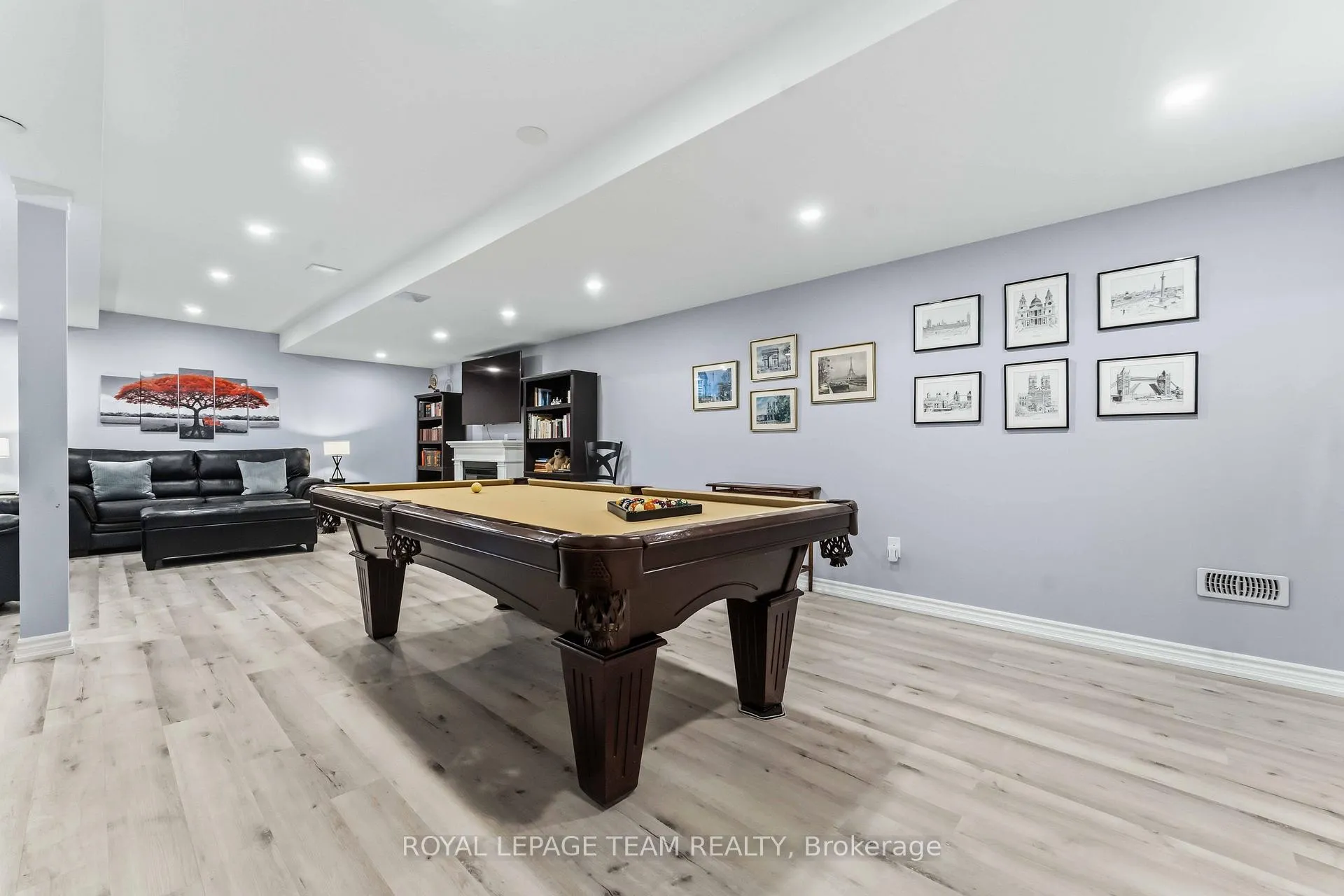 Photo 30 of 45 Burnstead Crescent, Ottawa, Kanata - Emerald Meadows/Trailwest — HOMEH