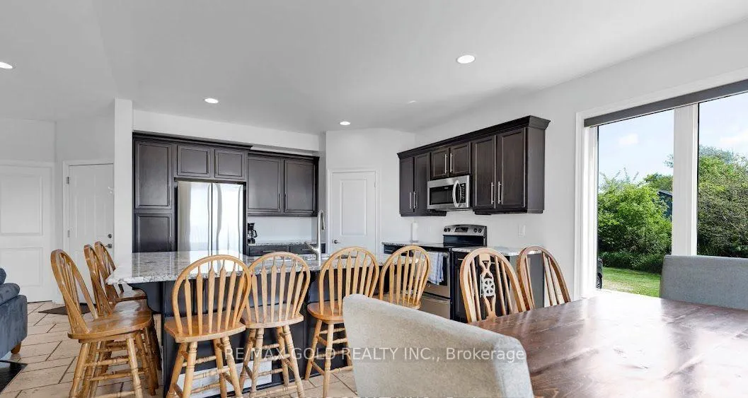 Photo 7 of 1932 Ocean Boulevard, Chatham-Kent, Wheatley — HOMEH