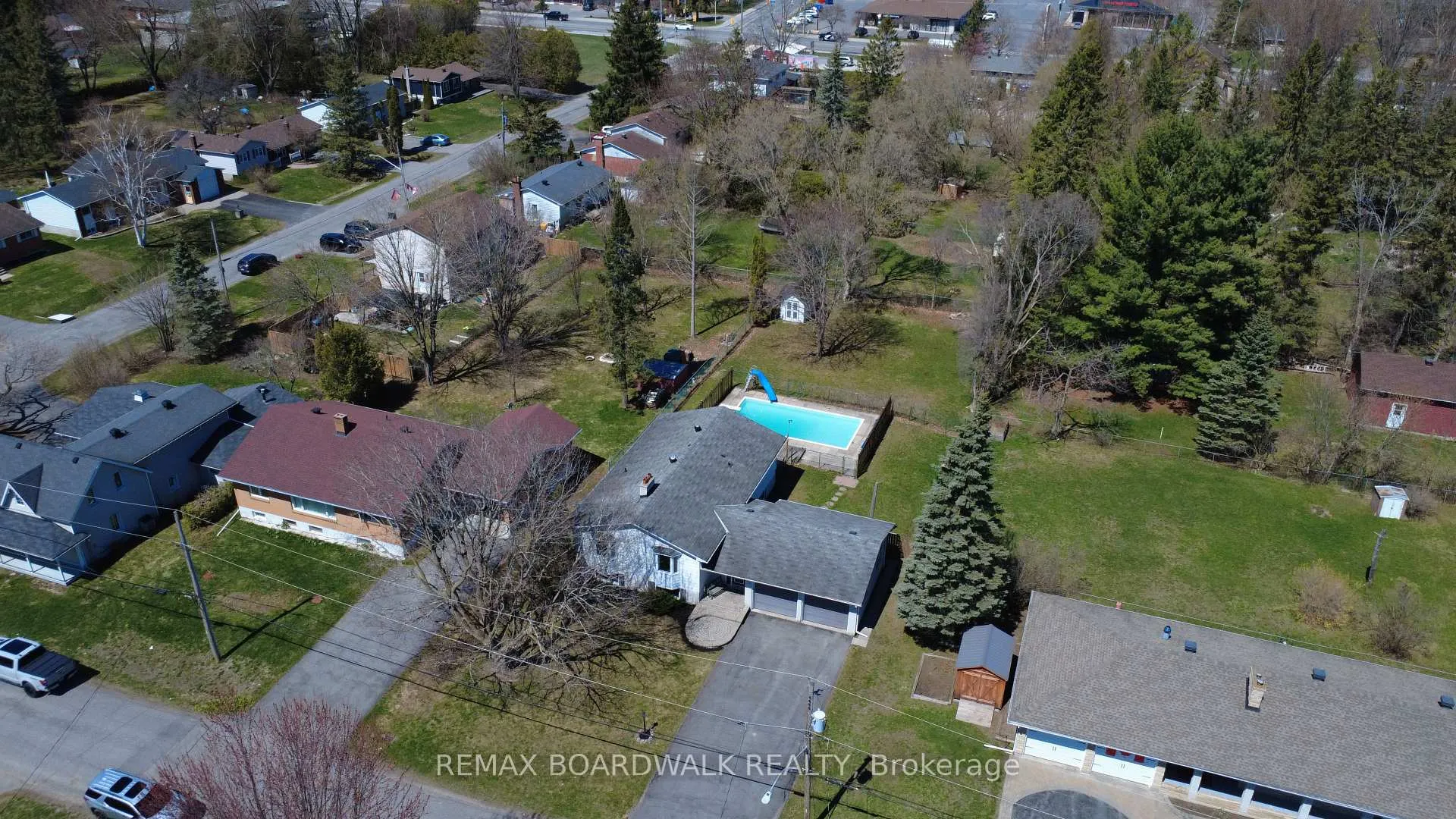 Photo 5 of 103 Christopher Hamilton Street, Ottawa, Richmond — HOMEH