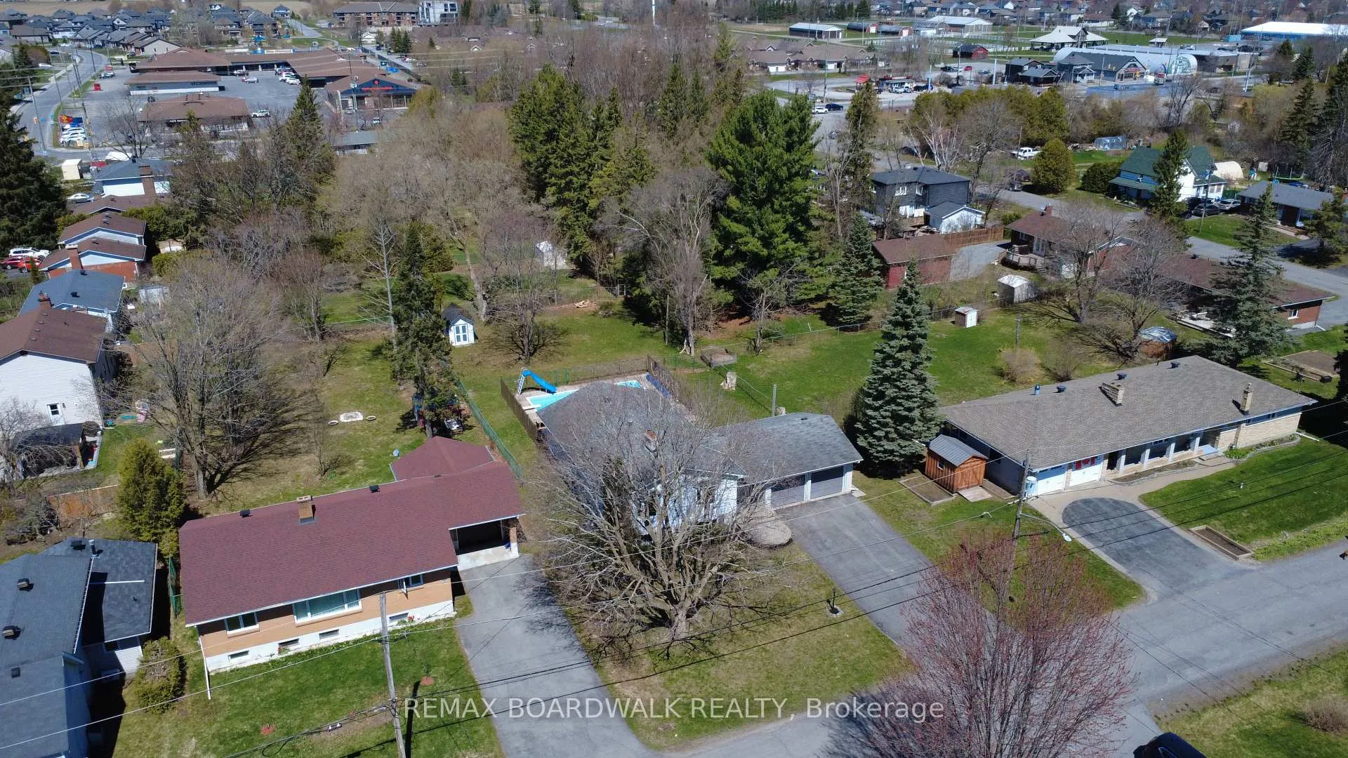 Photo 7 of 103 Christopher Hamilton Street, Ottawa, Richmond — HOMEH