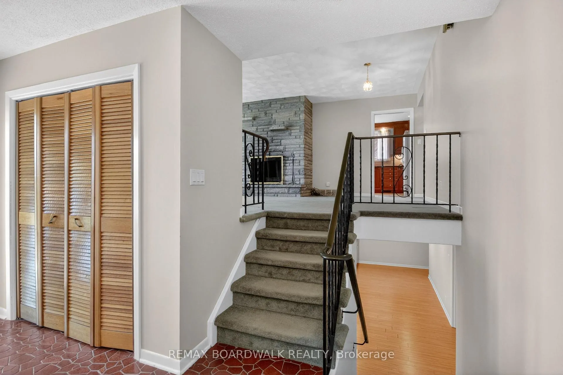 Photo 28 of 103 Christopher Hamilton Street, Ottawa, Richmond — HOMEH