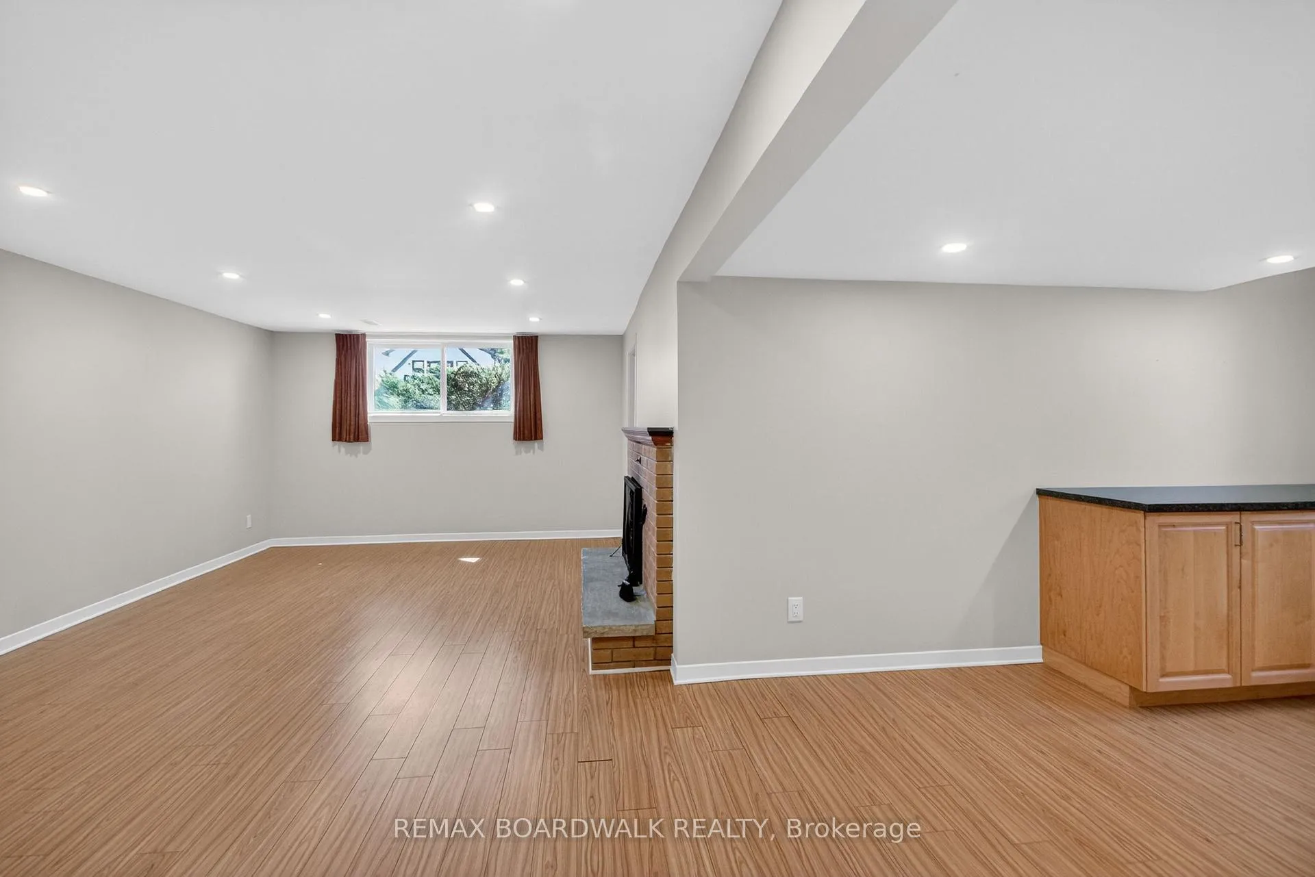 Photo 30 of 103 Christopher Hamilton Street, Ottawa, Richmond — HOMEH