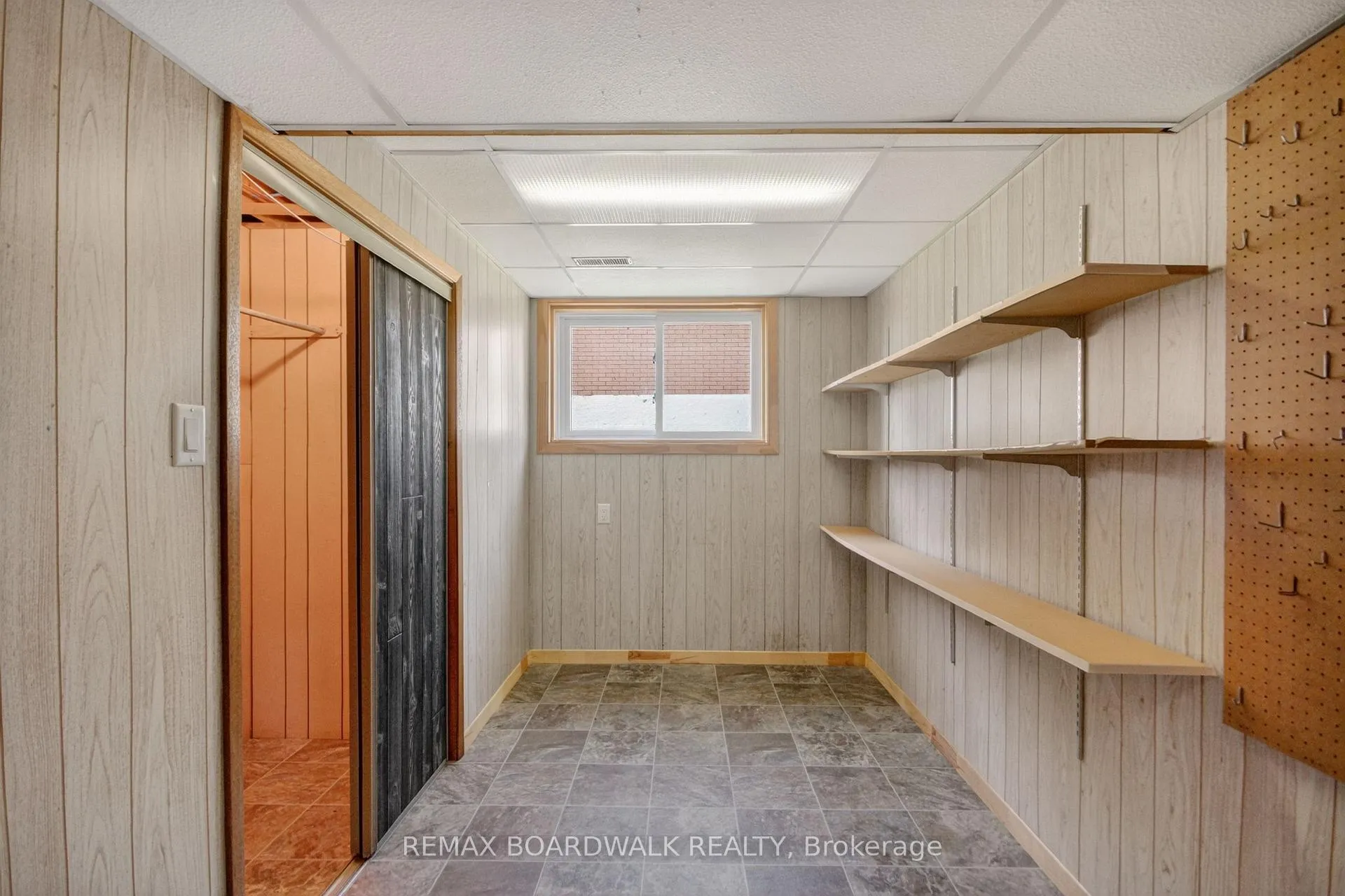 Photo 36 of 103 Christopher Hamilton Street, Ottawa, Richmond — HOMEH