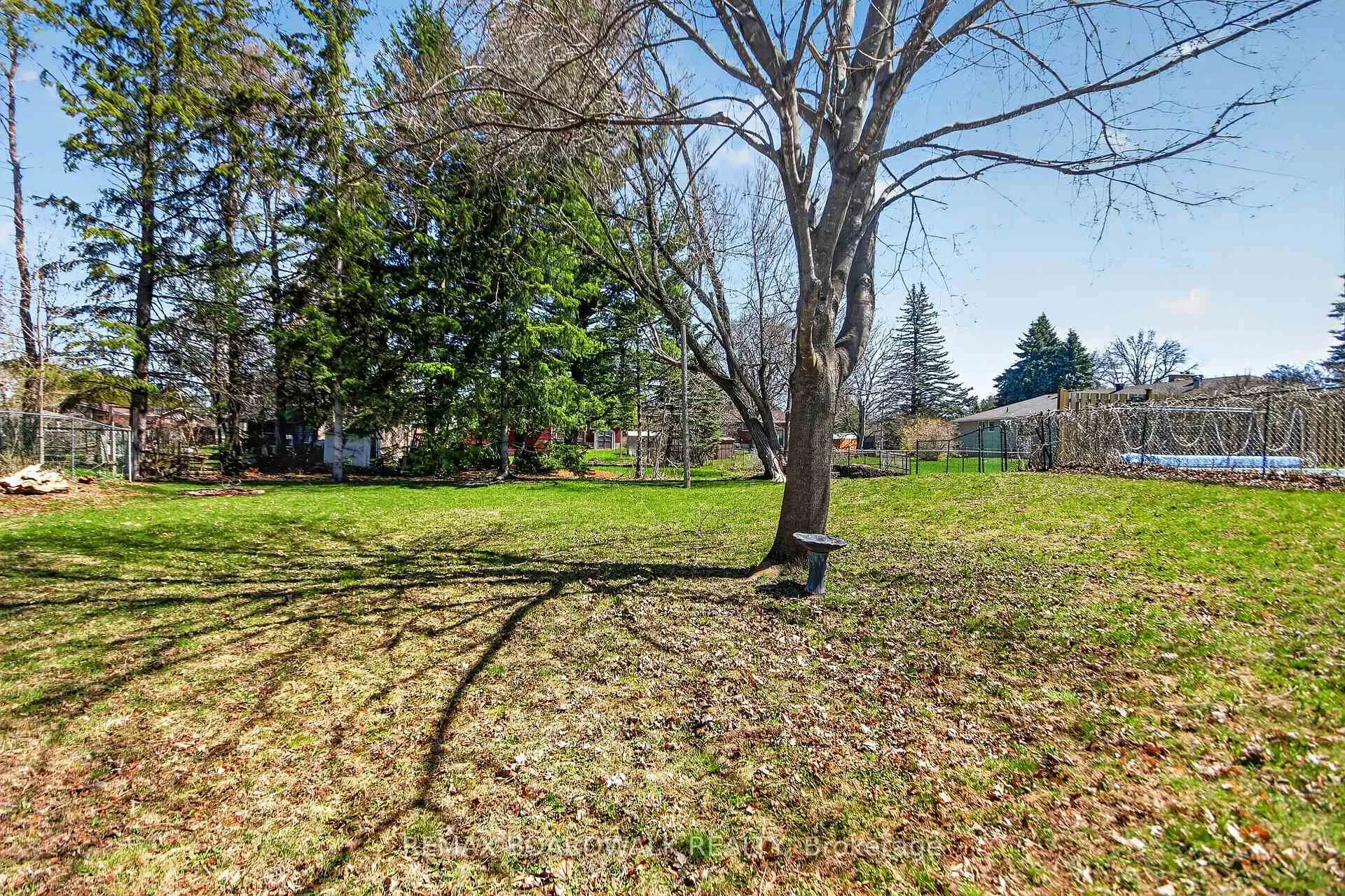 Photo 39 of 103 Christopher Hamilton Street, Ottawa, Richmond — HOMEH