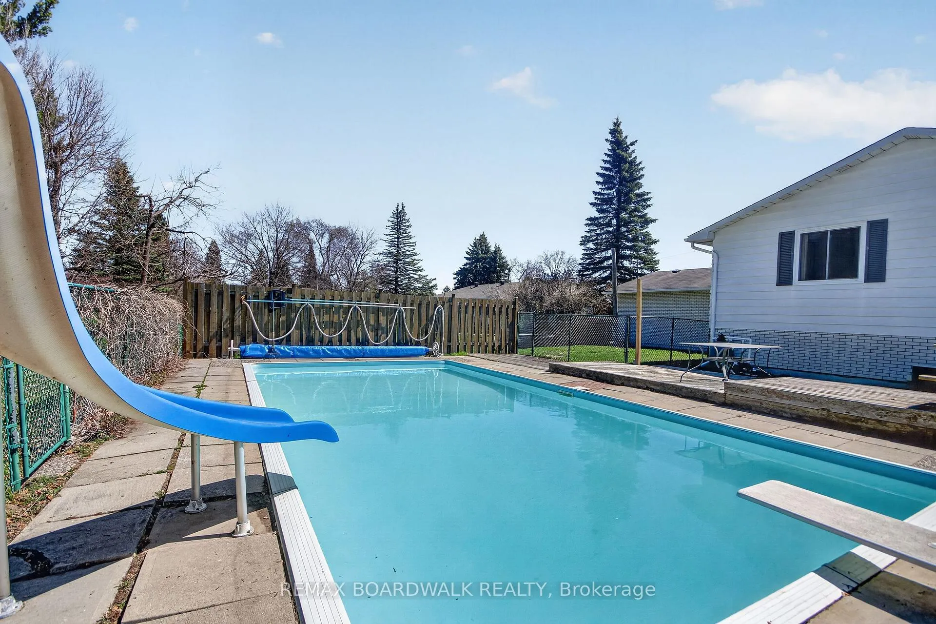Photo 44 of 103 Christopher Hamilton Street, Ottawa, Richmond — HOMEH