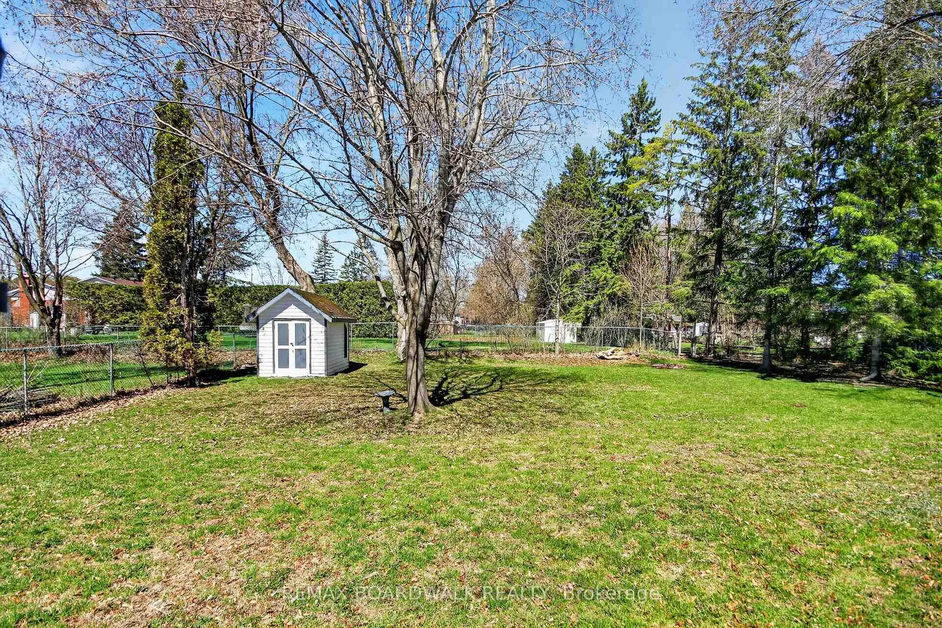 Photo 48 of 103 Christopher Hamilton Street, Ottawa, Richmond — HOMEH