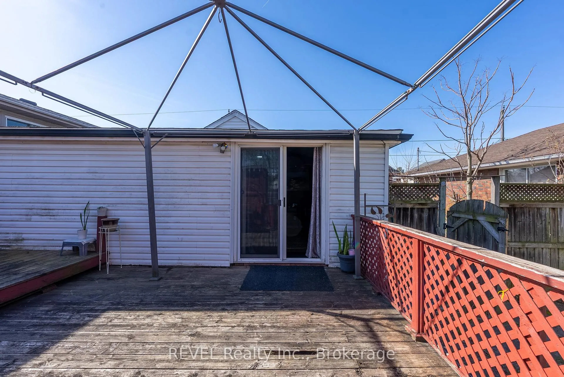 Photo 25 of 6251 Ash Street, Niagara Falls, Dorchester — HOMEH