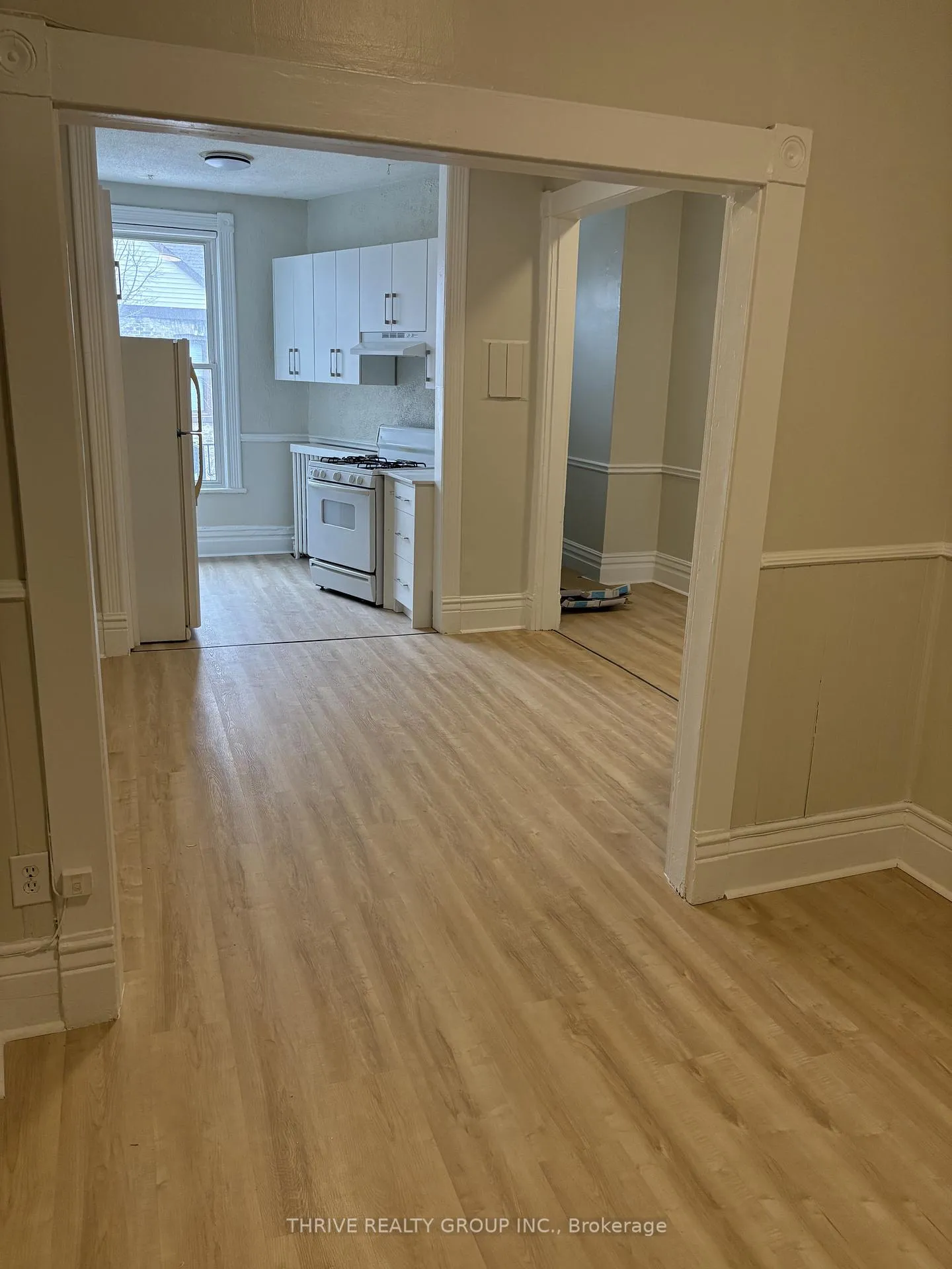 Photo 3 of Unit 4, 466 Dufferin Avenue, London, East F — HOMEH
