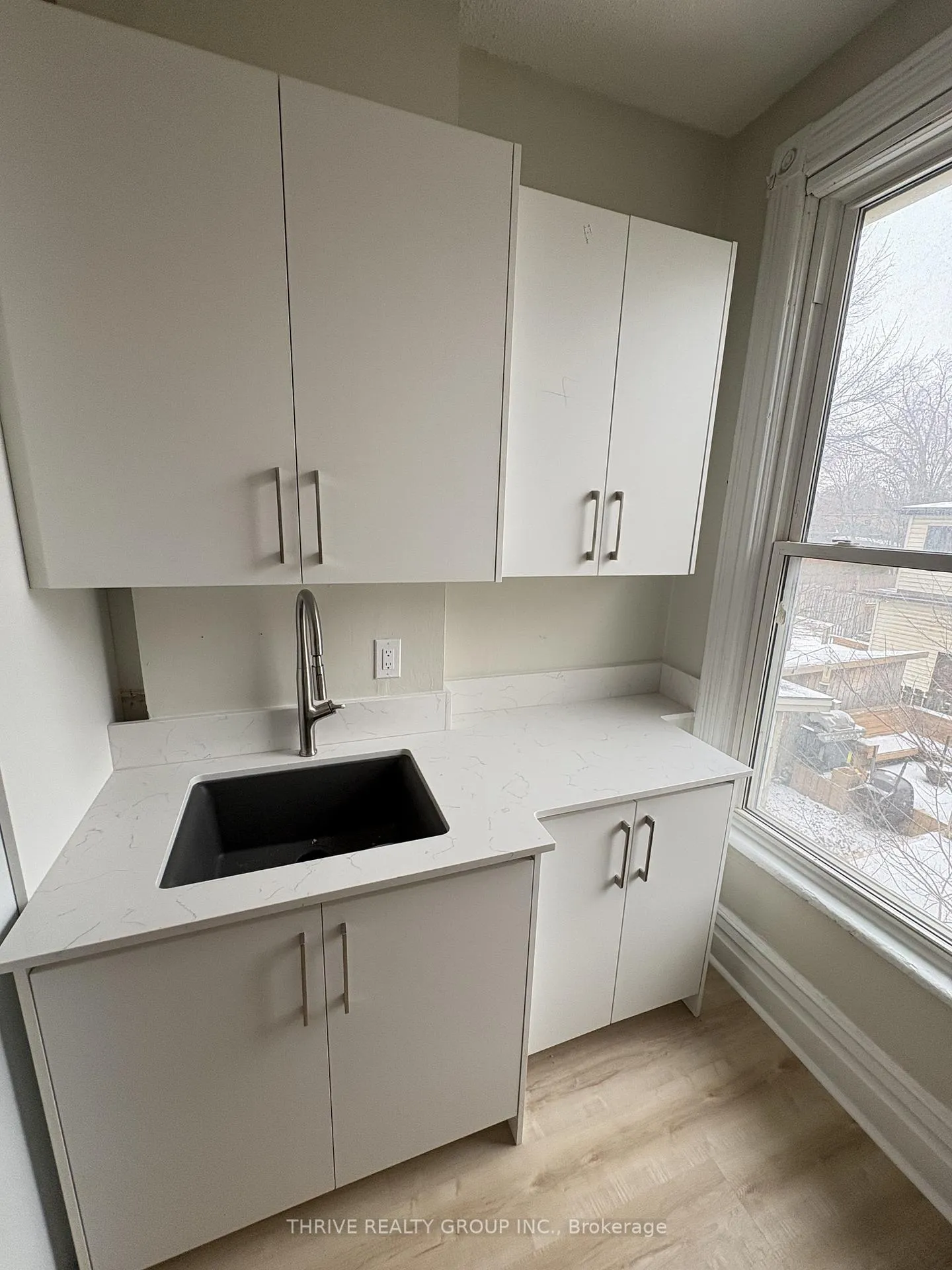 Photo 10 of Unit 4, 466 Dufferin Avenue, London, East F — HOMEH